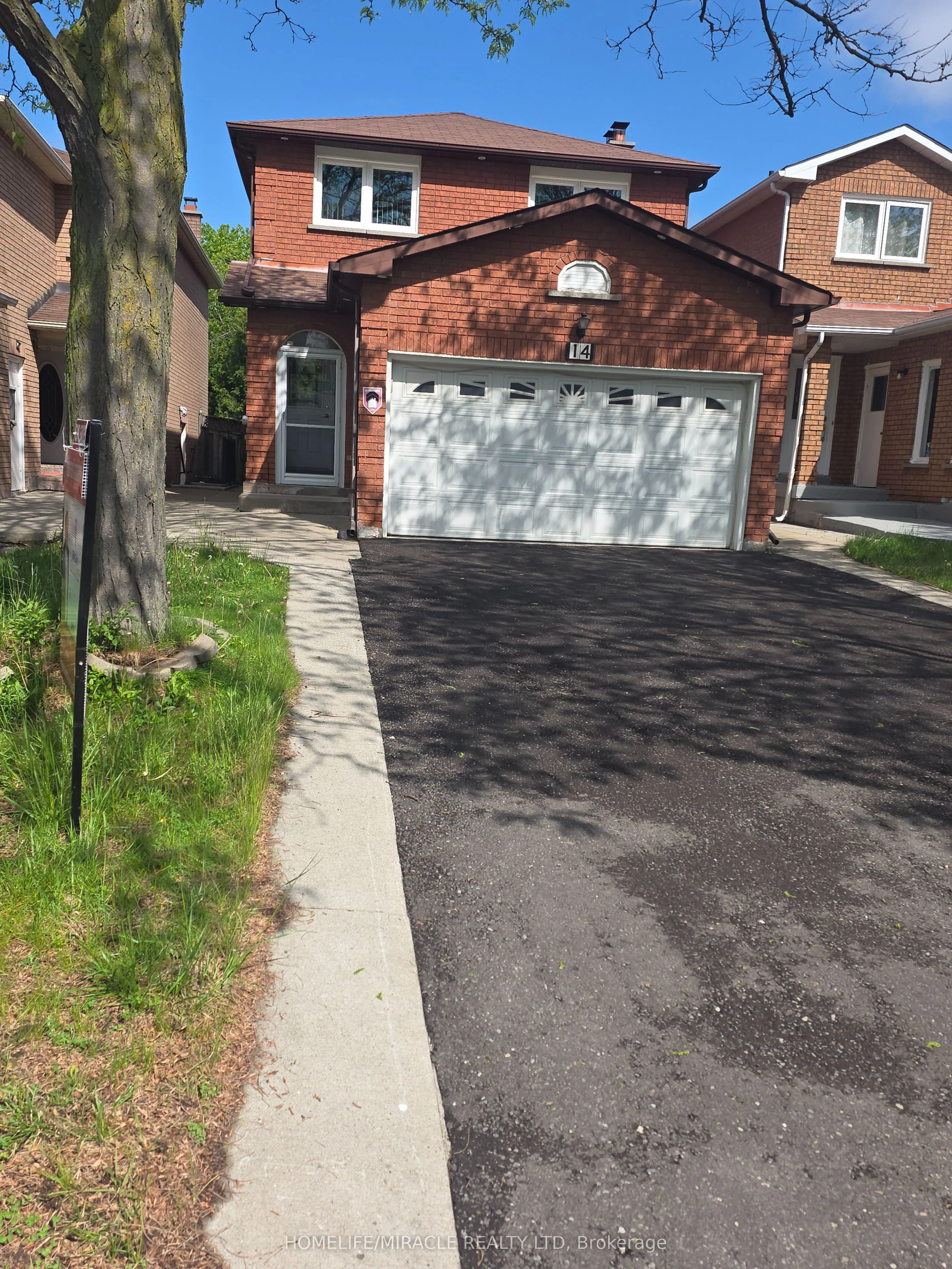 Detached Home For Lease | W13166196
