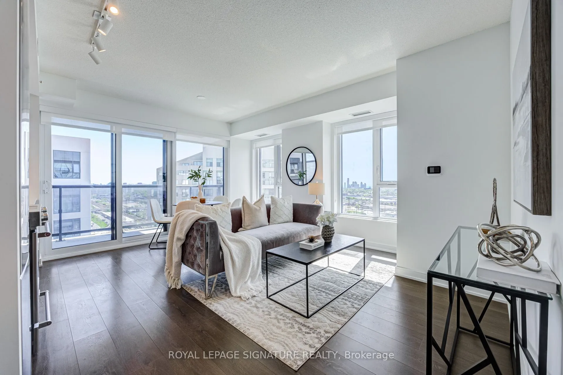 Property For Sale | W13166786