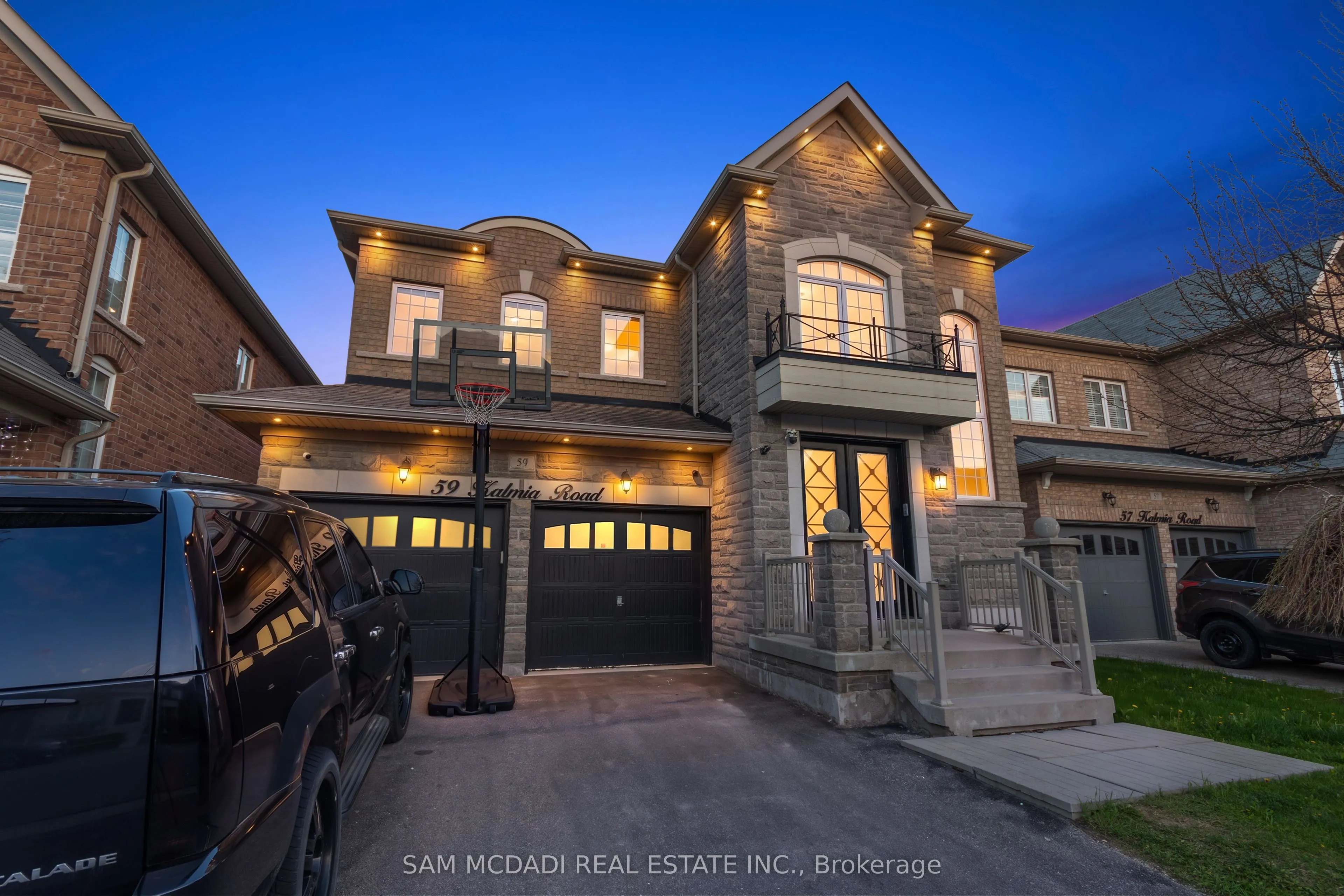 Detached Home For Sale | W13167352