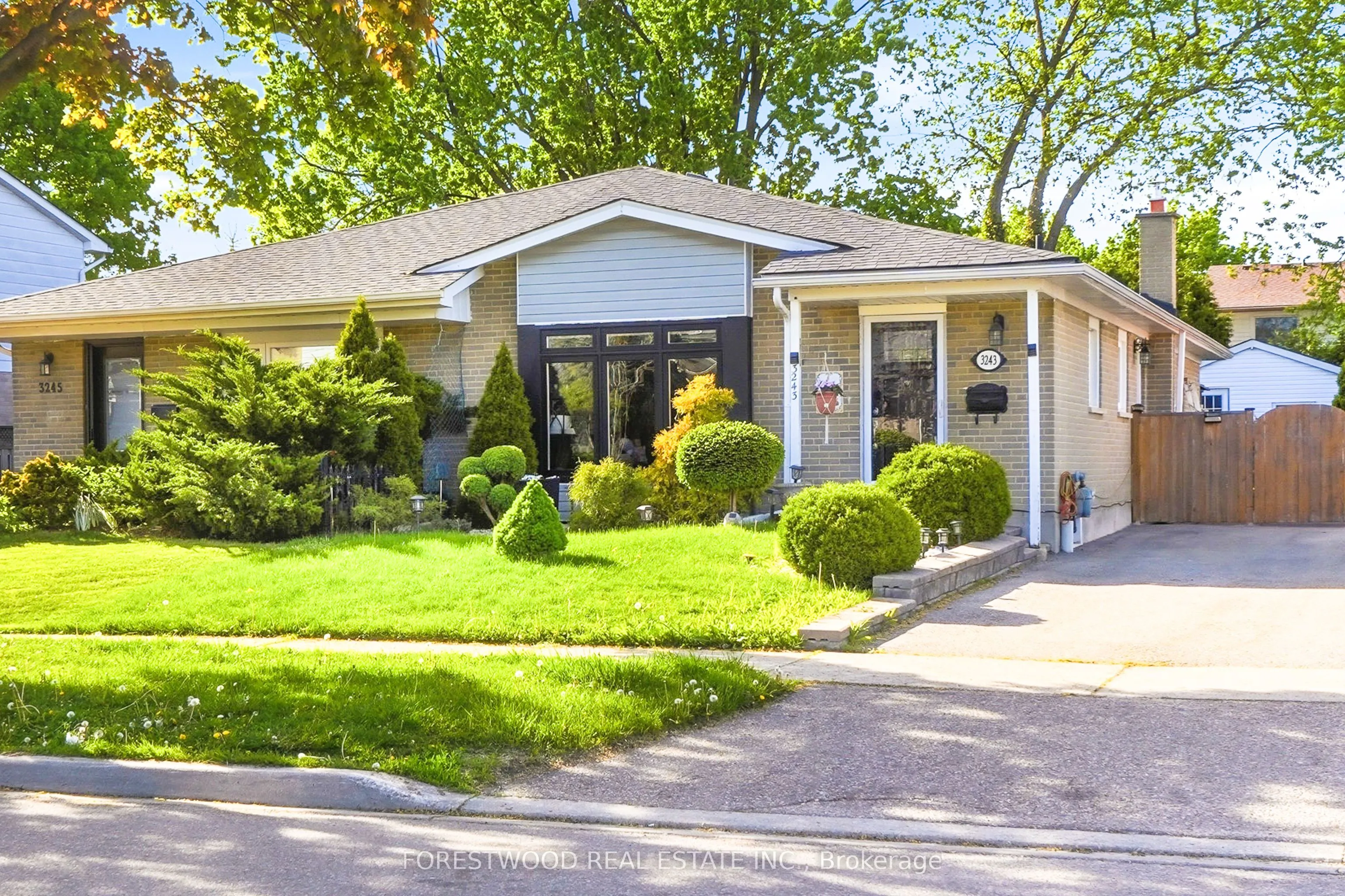 Semi-Detached Home For Sale | W13168246