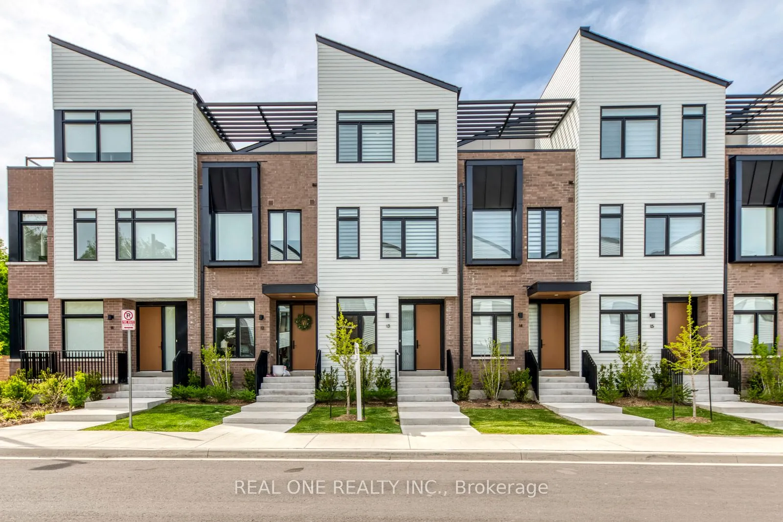 Property For Sale | W13168666
