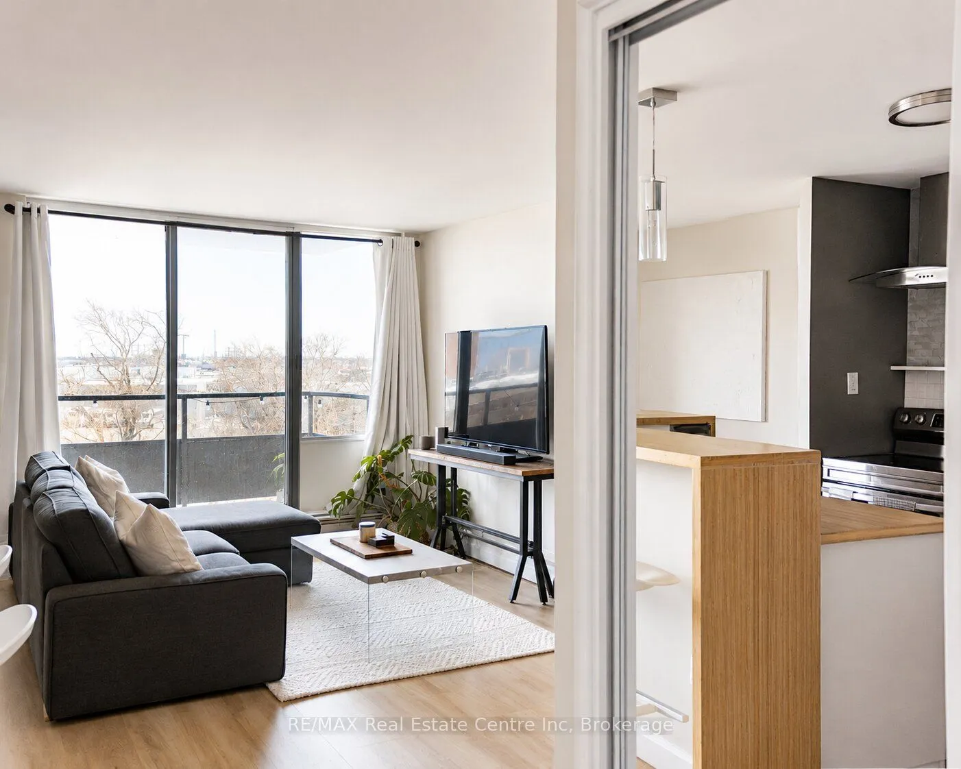 Property For Lease | W13170604