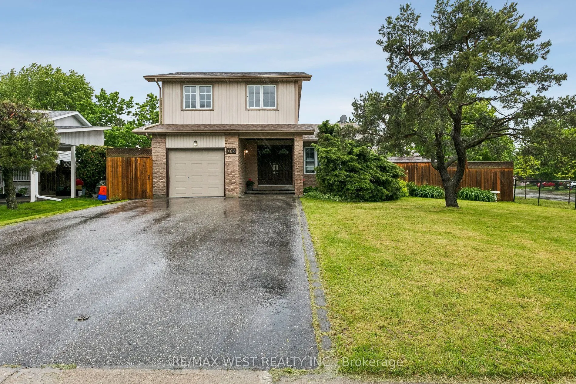 Detached Home For Sale | W13171038