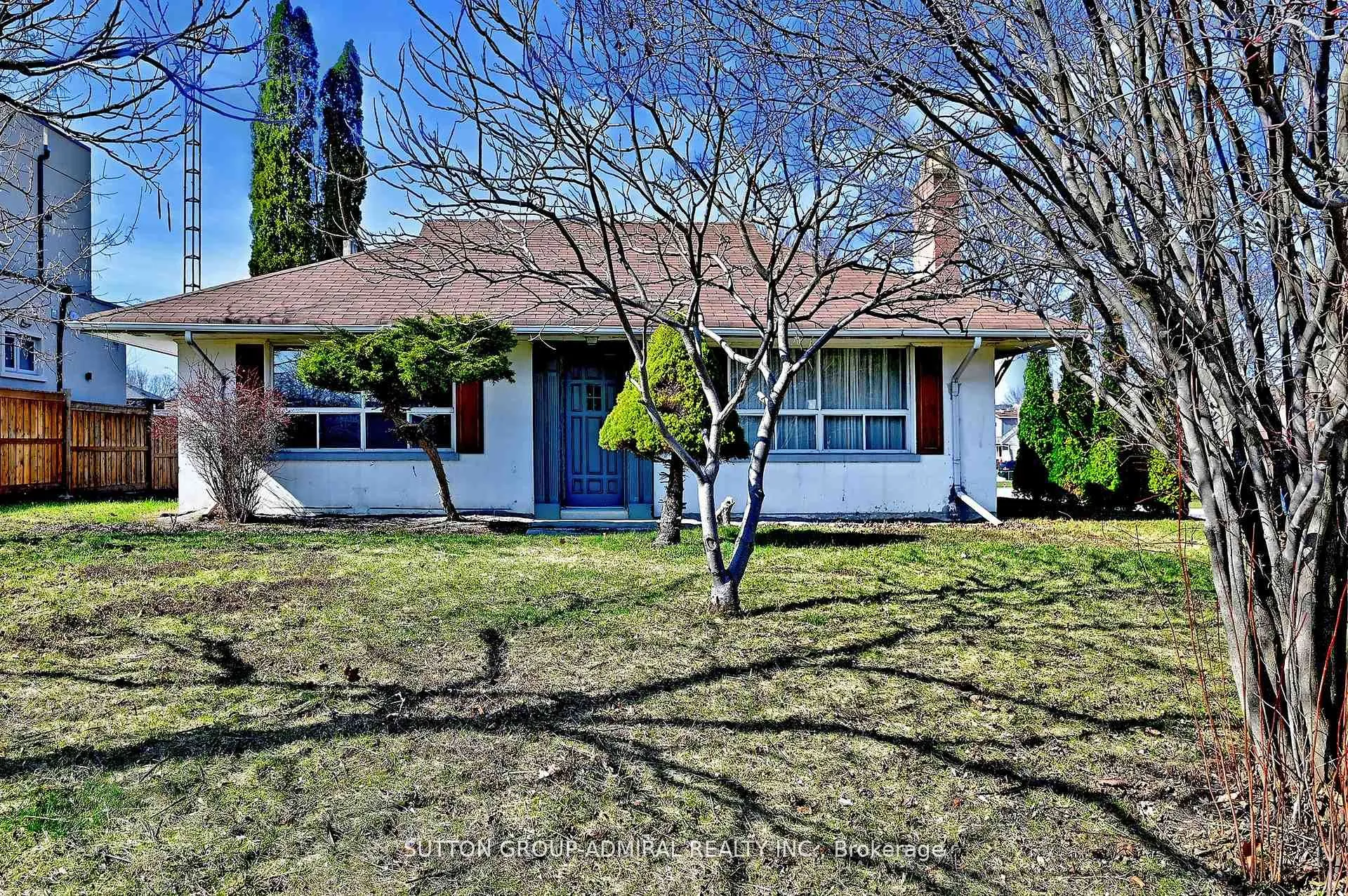 Detached Home For Sale | W13171120
