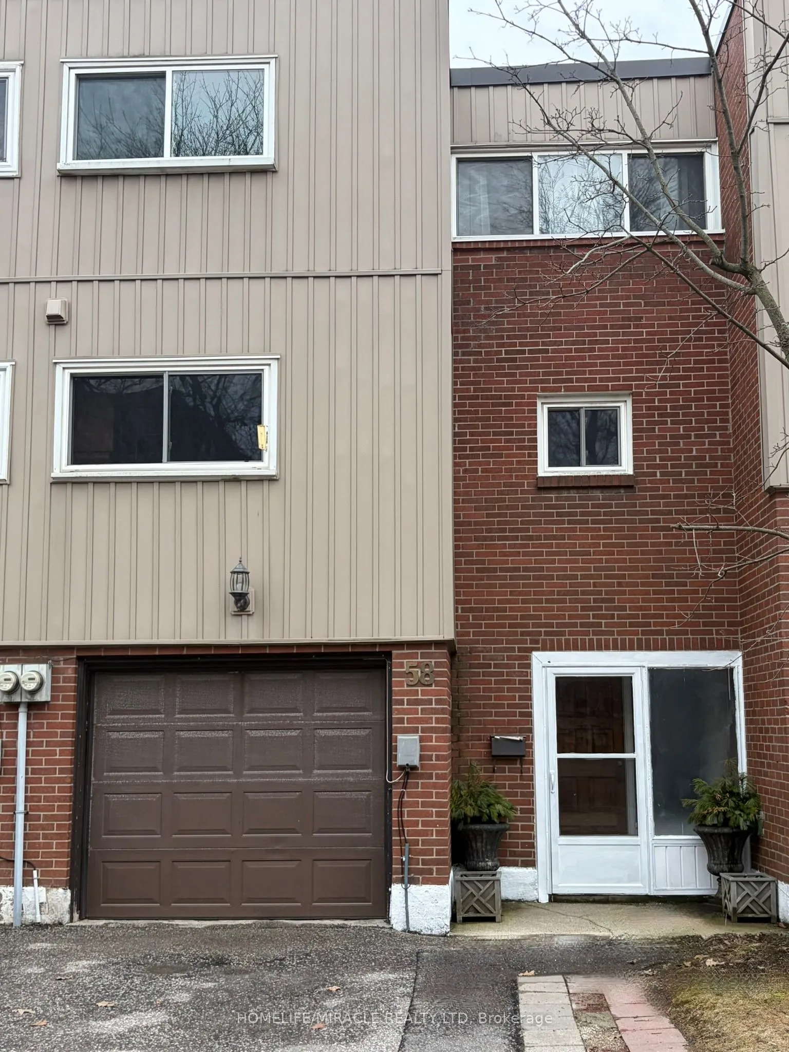 Property For Sale | W13173936