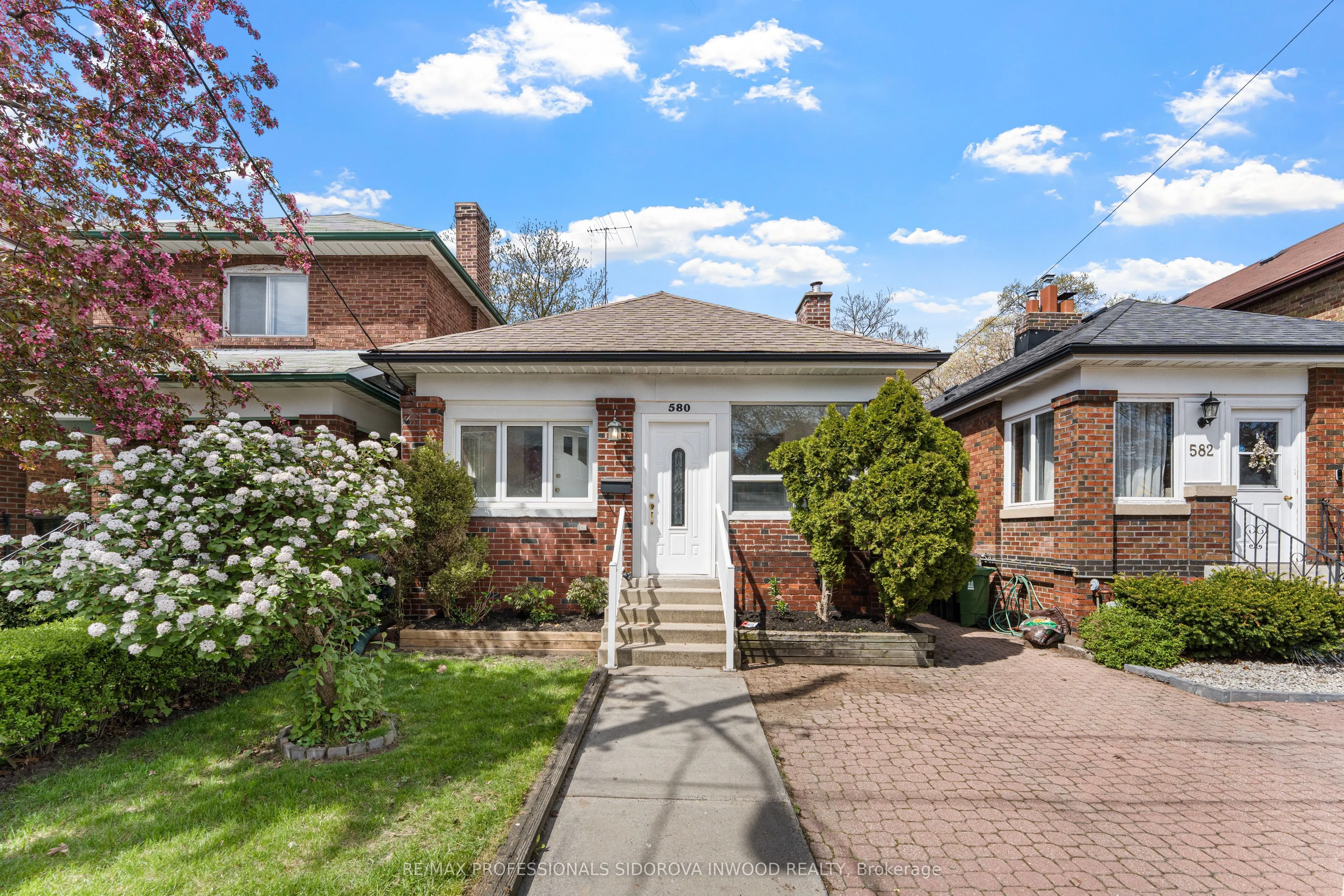 Detached Home For Sale | W13174612