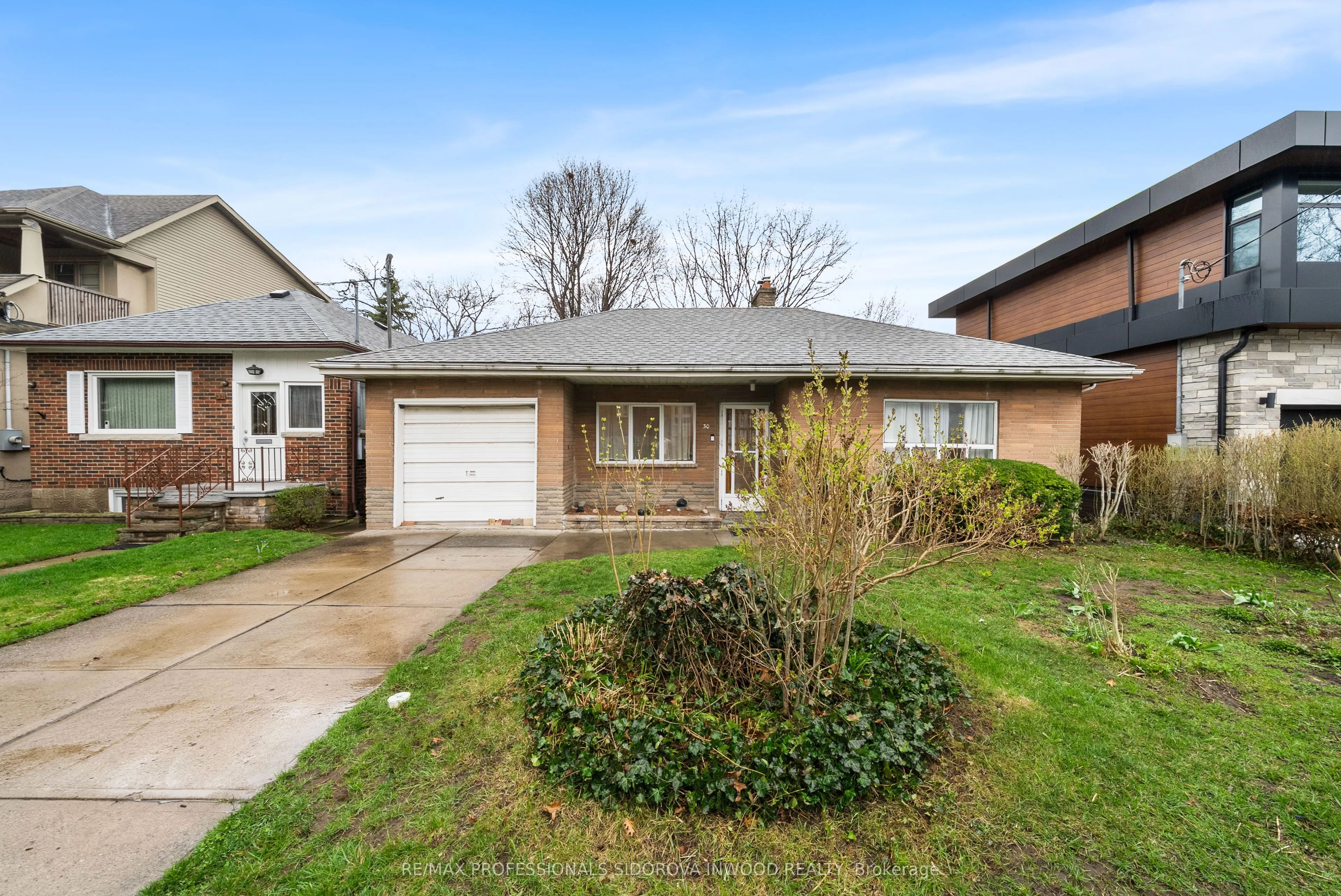 Detached Home For Sale | W13177516