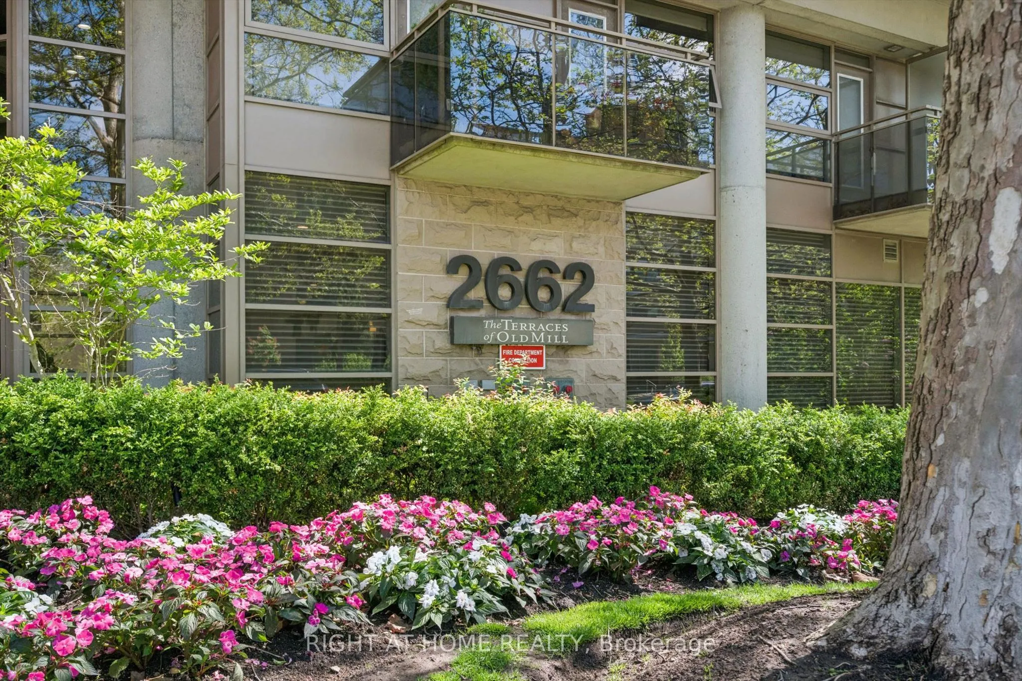Property For Sale | W13181408