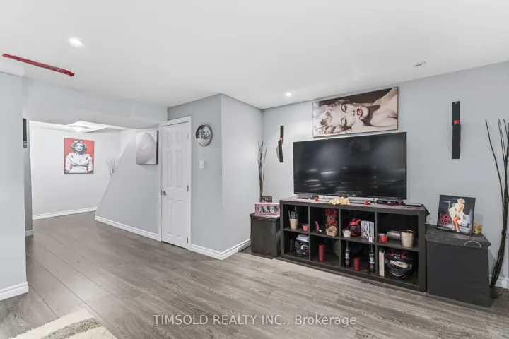 57 Hansen Road N 29, Brampton, ON L6V 3C6