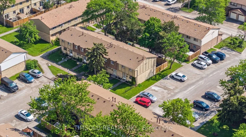 57 Hansen Road N 29, Brampton, ON L6V 3C6
