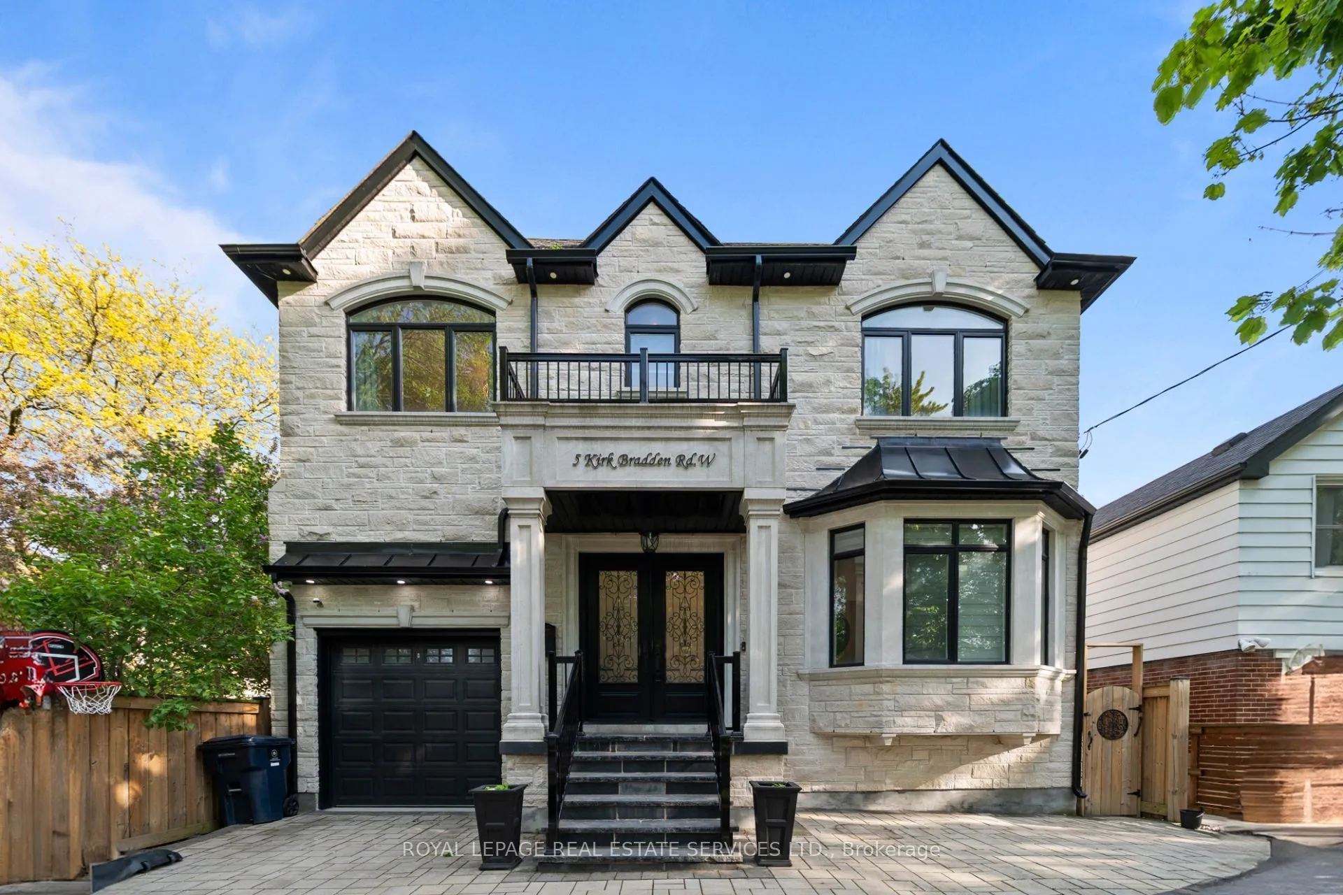 Detached Home For Sale | W13185640