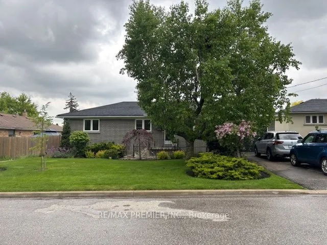 Detached Home For Lease | W13187546