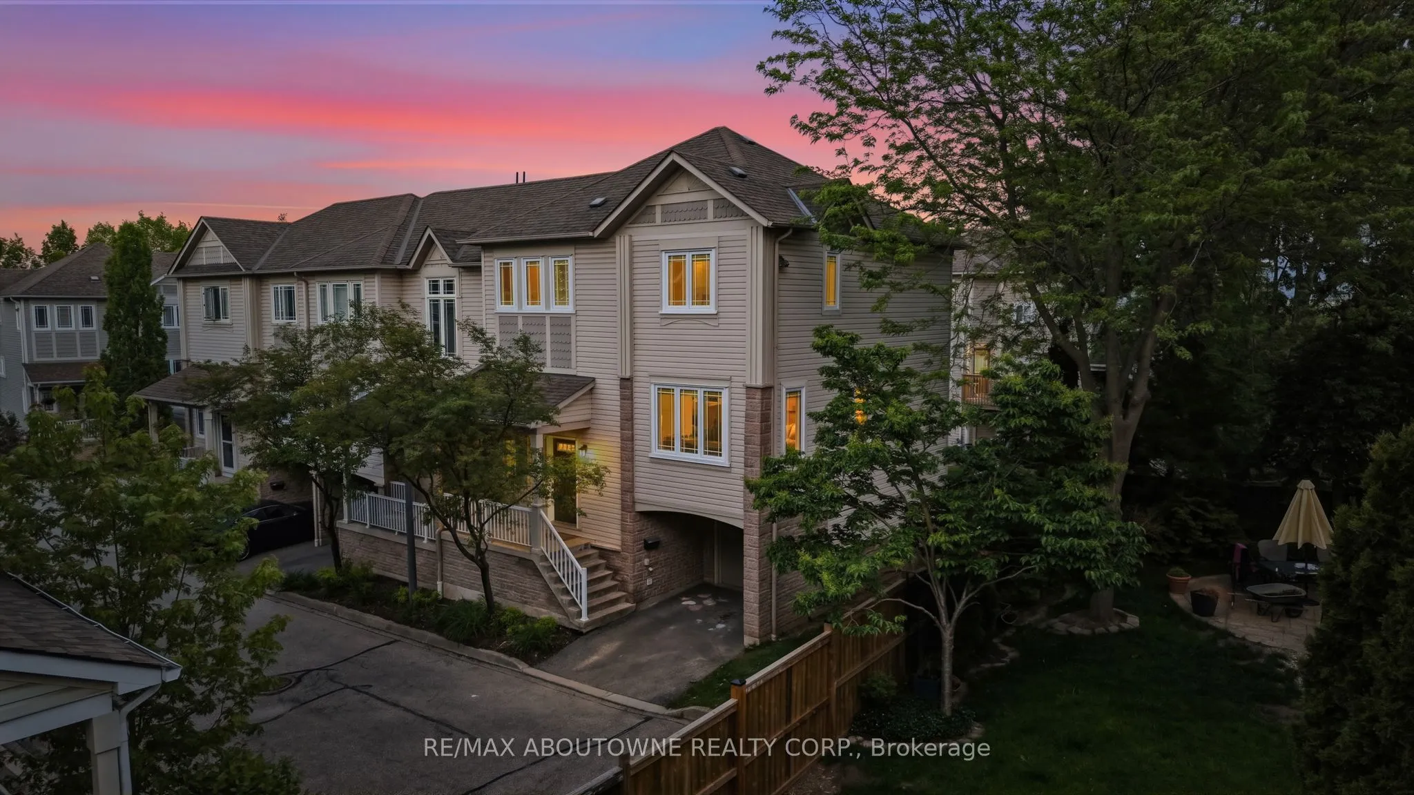 Property For Sale | W13193170