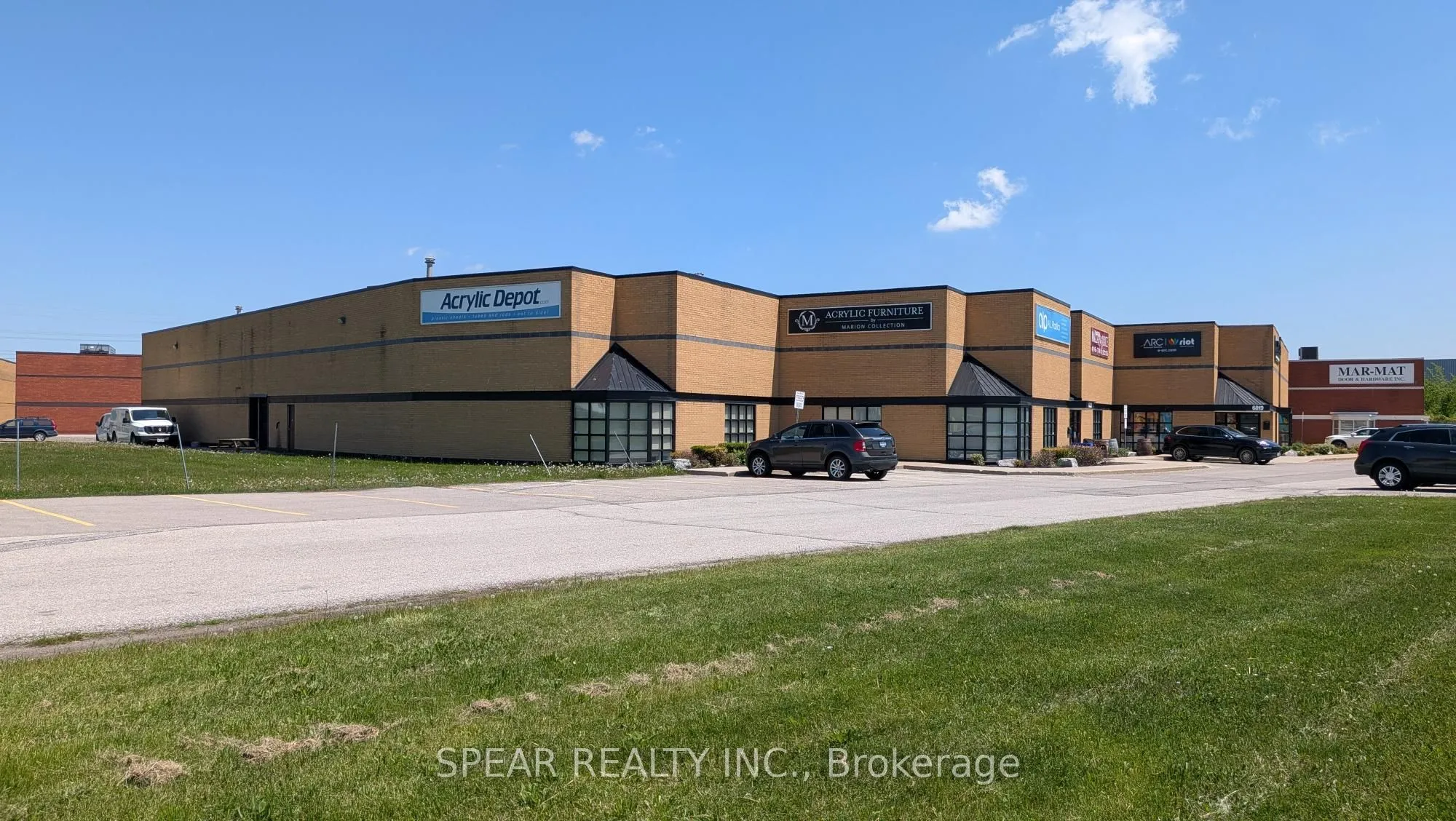 Industrial Property For Lease | W13195478