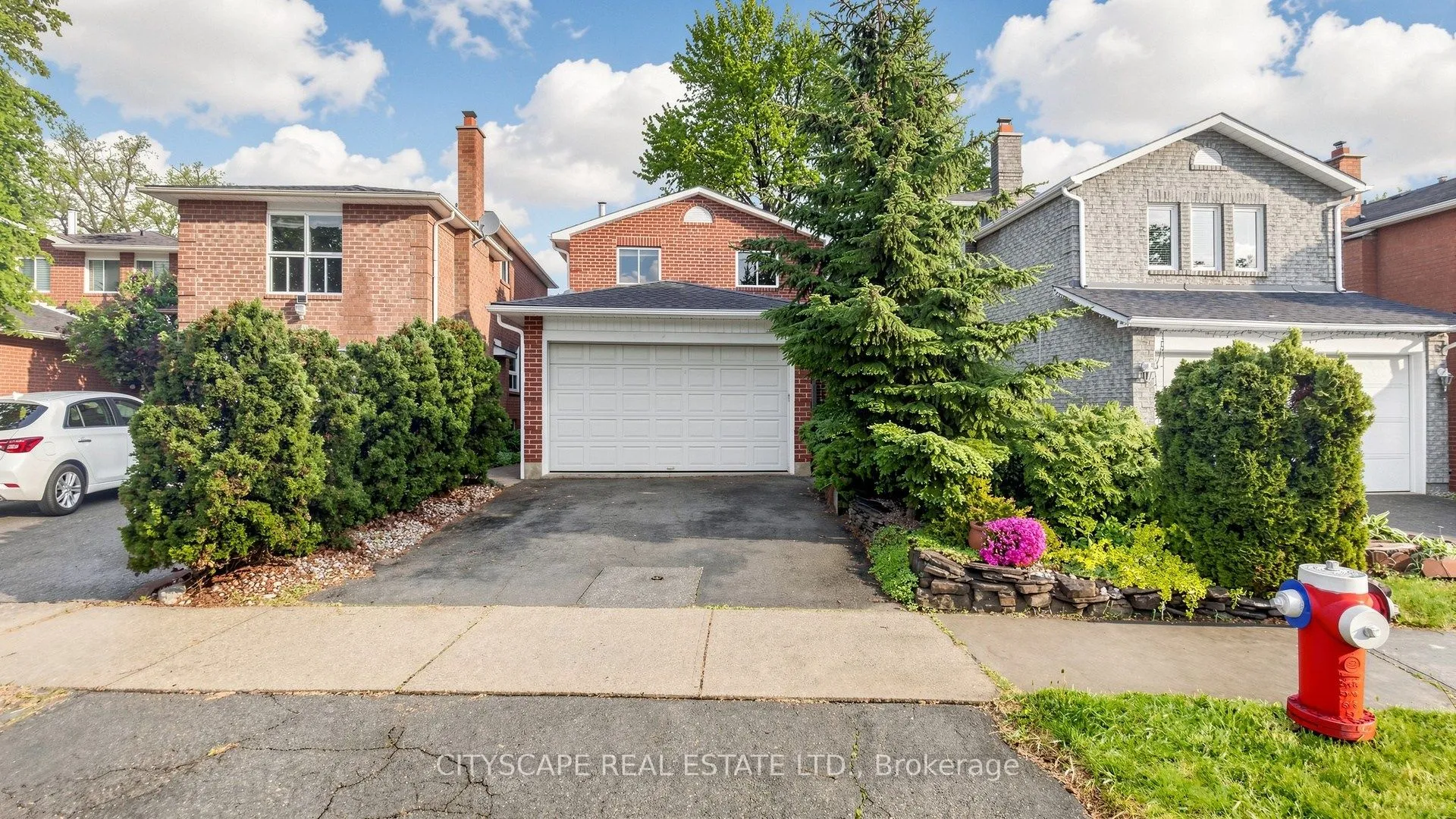 Detached Home For Sale | W13196550