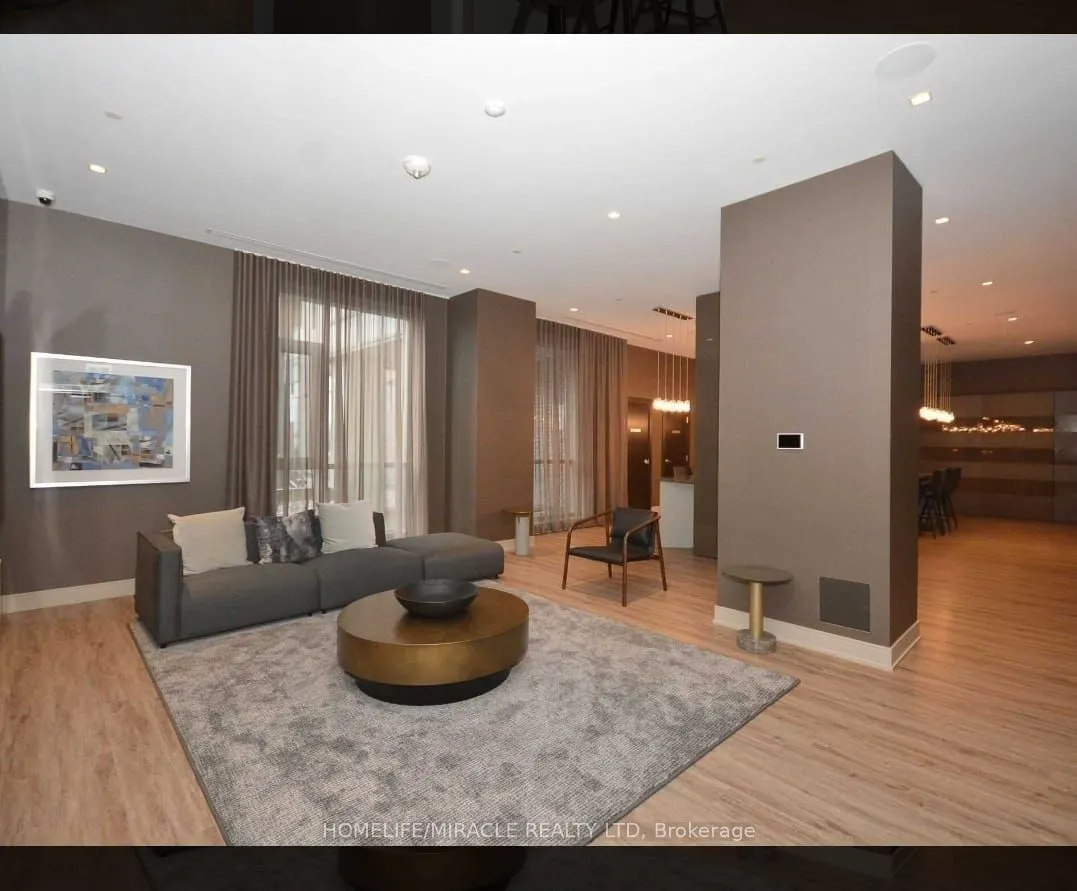 Property For Lease | W13197298