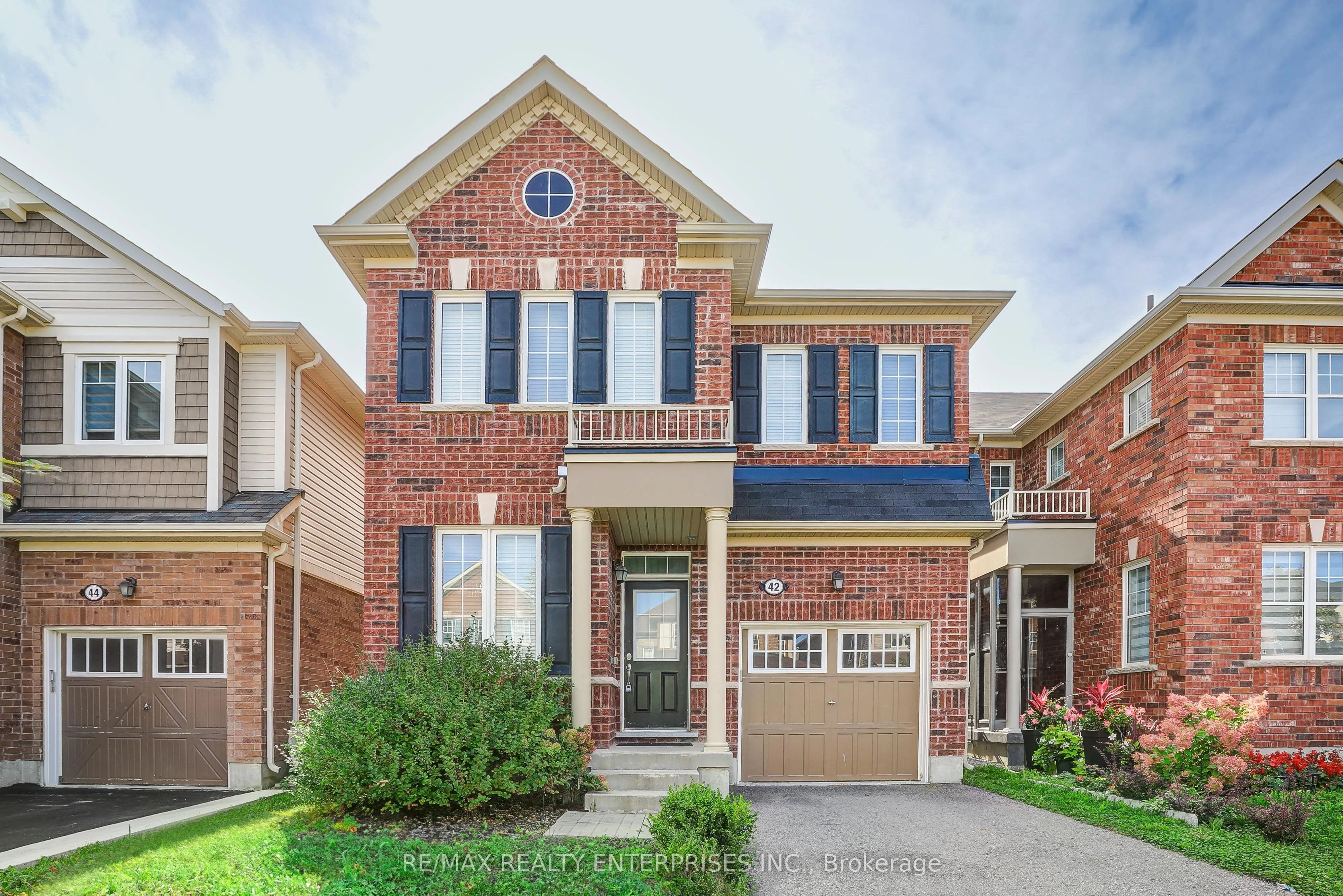 Detached Home For Lease | W13205930