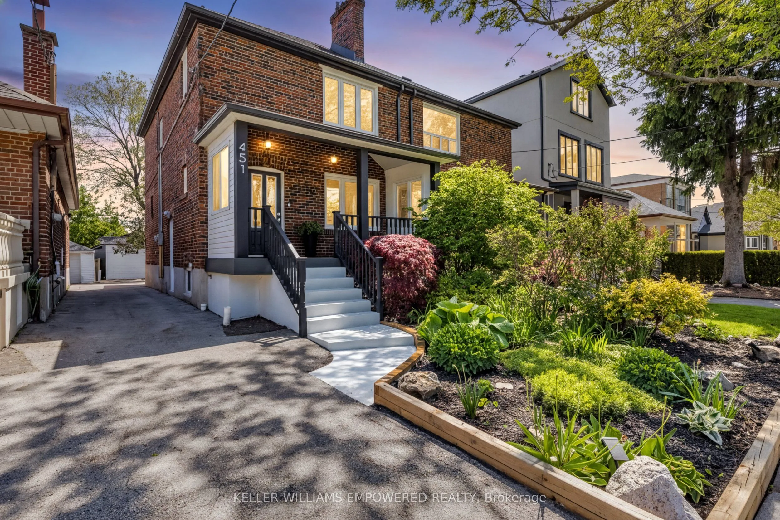 Semi-Detached Home For Sale | W13206396