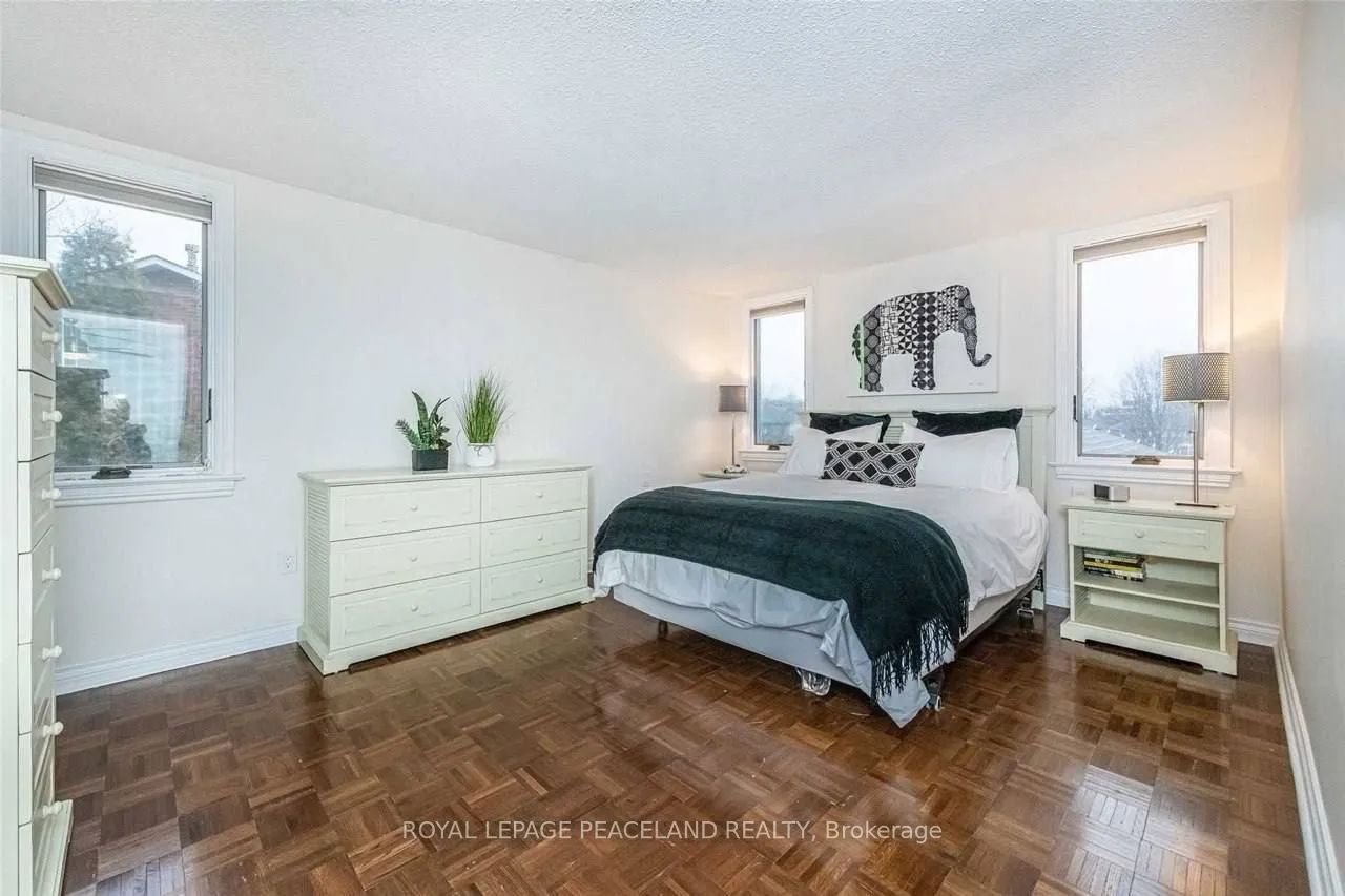 Detached Home For Lease | W13206434