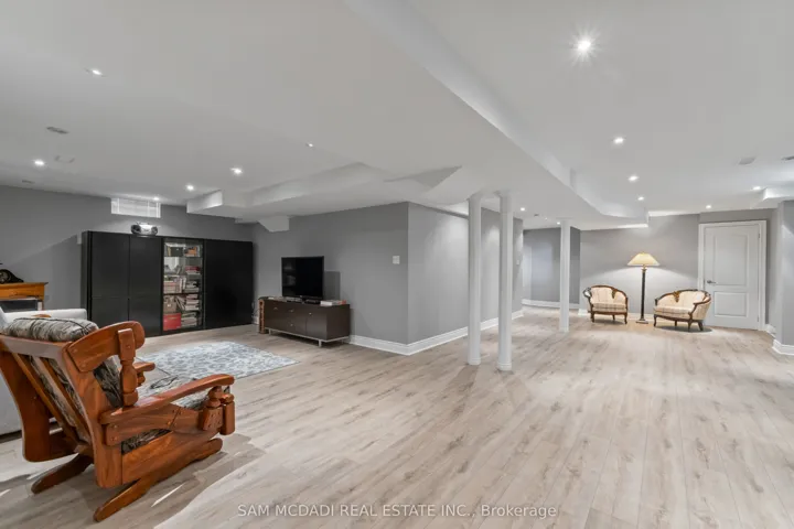 2476 Palmerston Road, Oakville, ON L6H 7L6