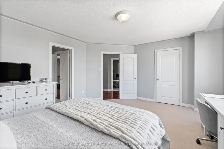 2476 Palmerston Road, Oakville, ON L6H 7L6