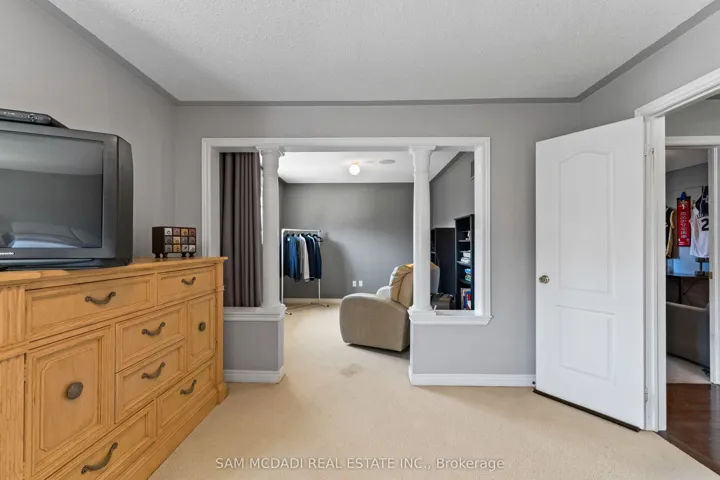 2476 Palmerston Road, Oakville, ON L6H 7L6