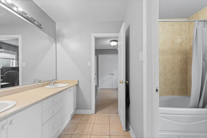 2476 Palmerston Road, Oakville, ON L6H 7L6