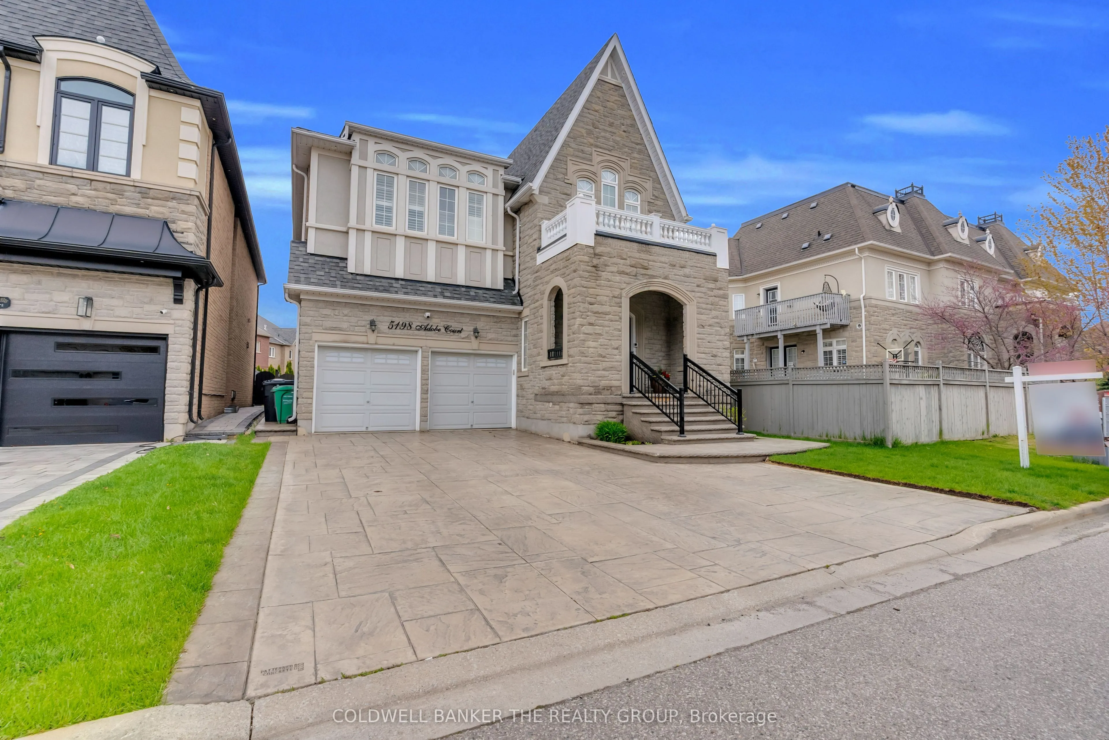 Detached Home For Sale | W13206914