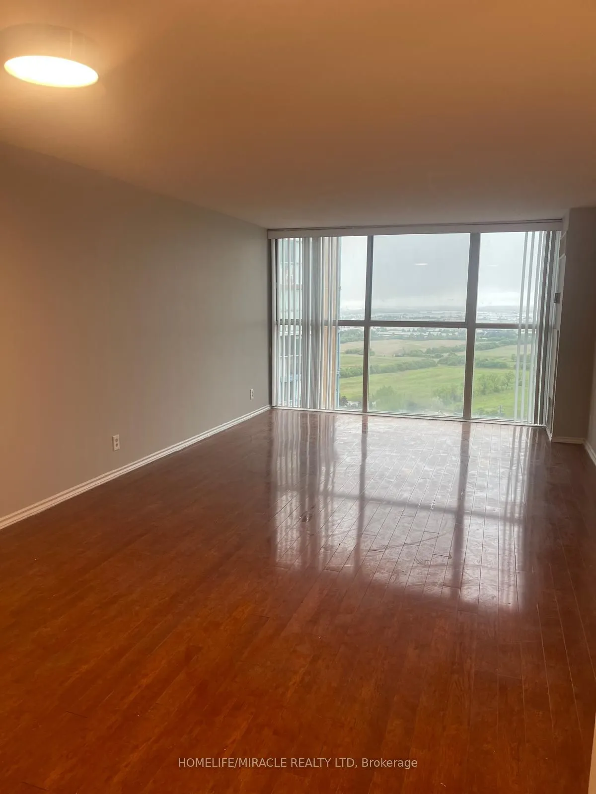 Property For Lease | W13208534