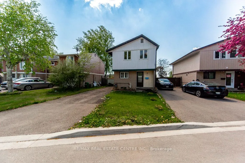 Detached Home For Sale | W13209164