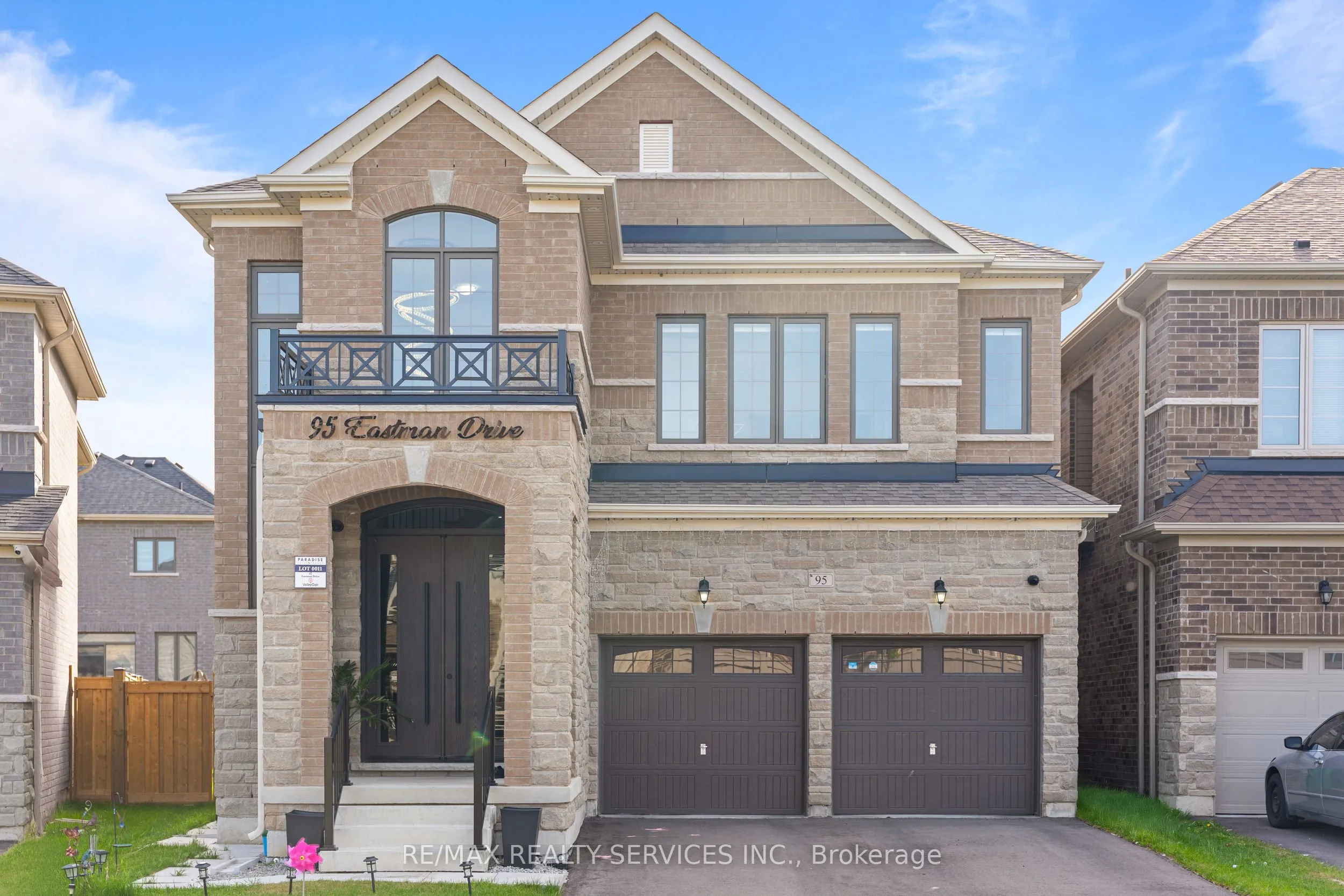 Detached Home For Sale | W13210396