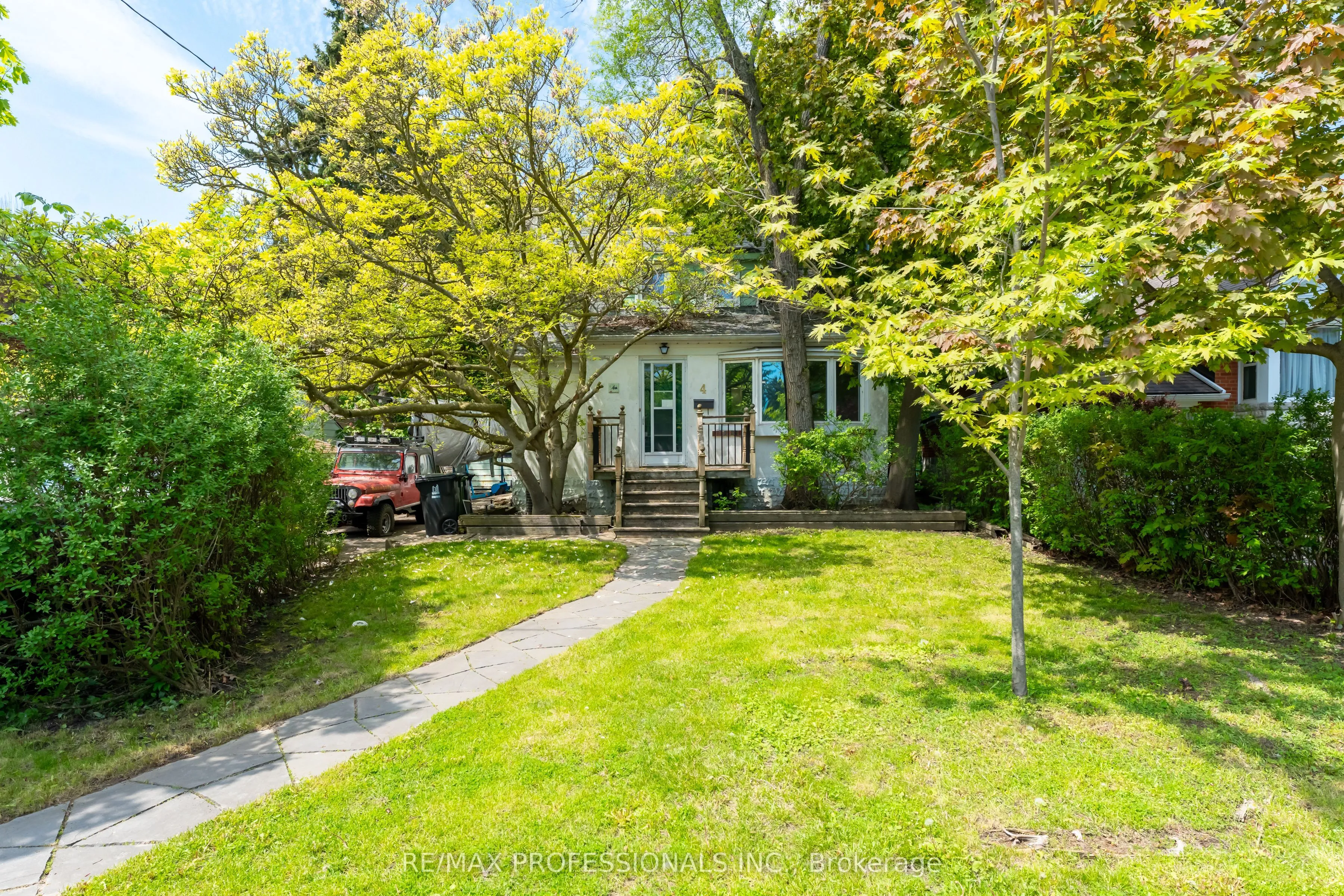 Detached Home For Sale | W13211148