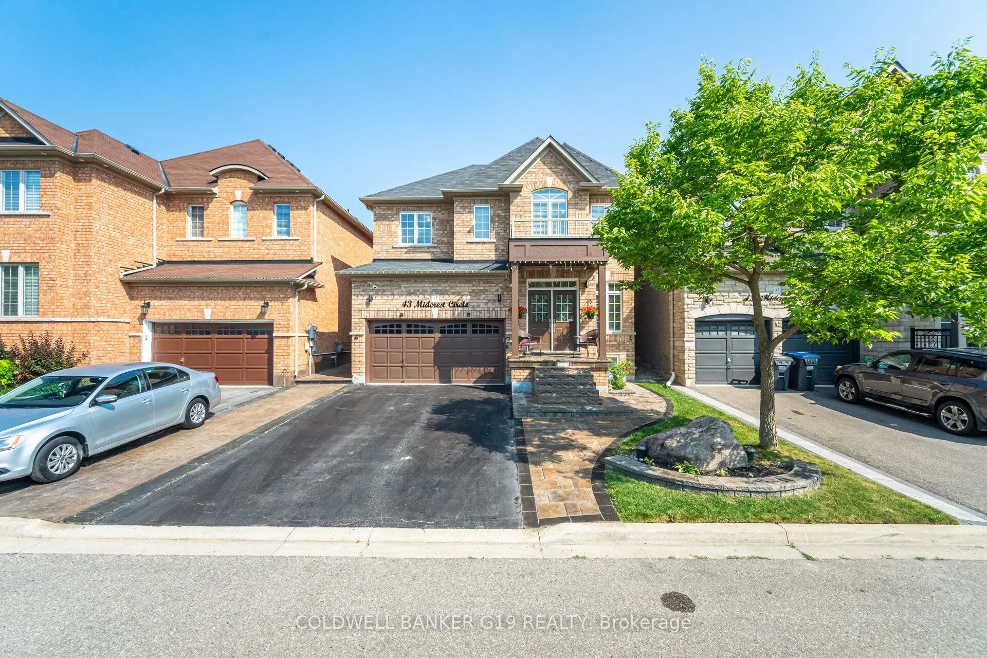 Detached Home For Lease | W13211222