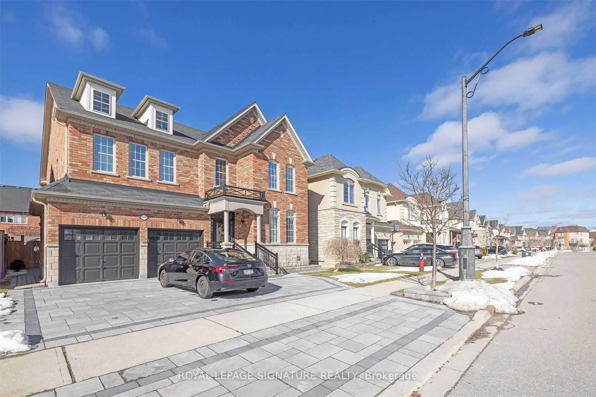 Detached Home For Lease | W13211814