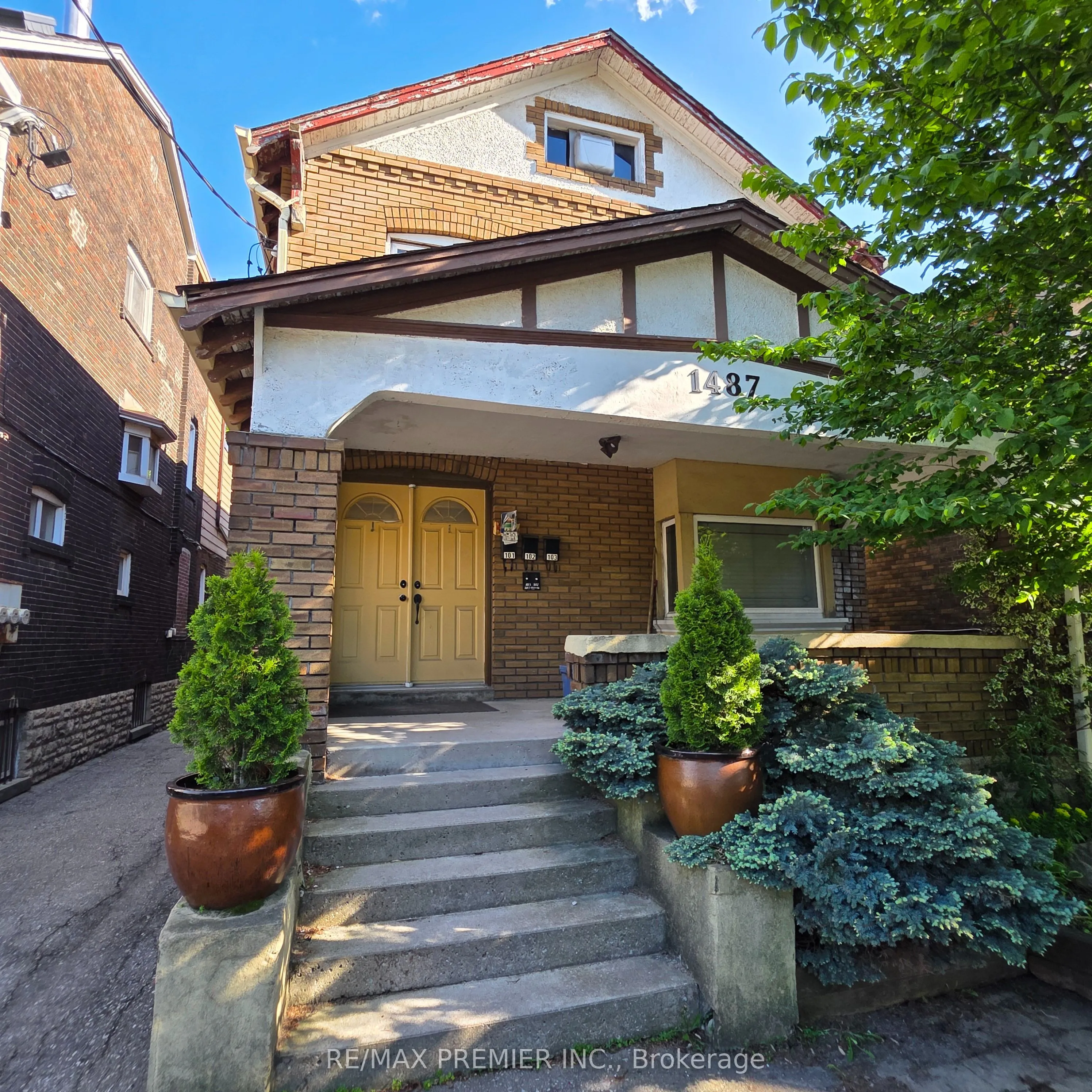 Property For Lease | W13211822
