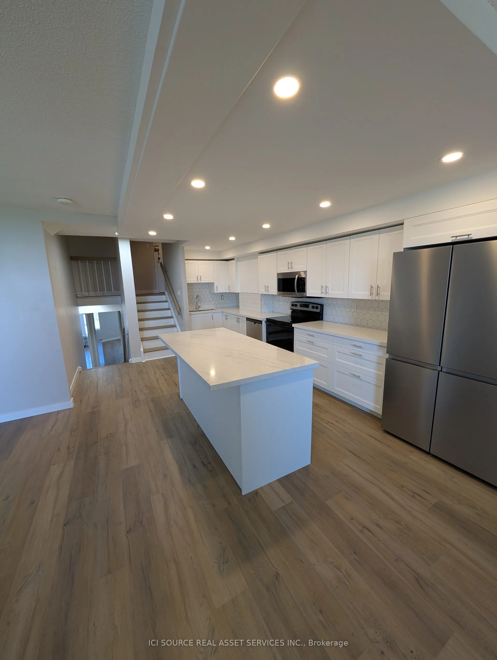 Property For Lease | W13212402
