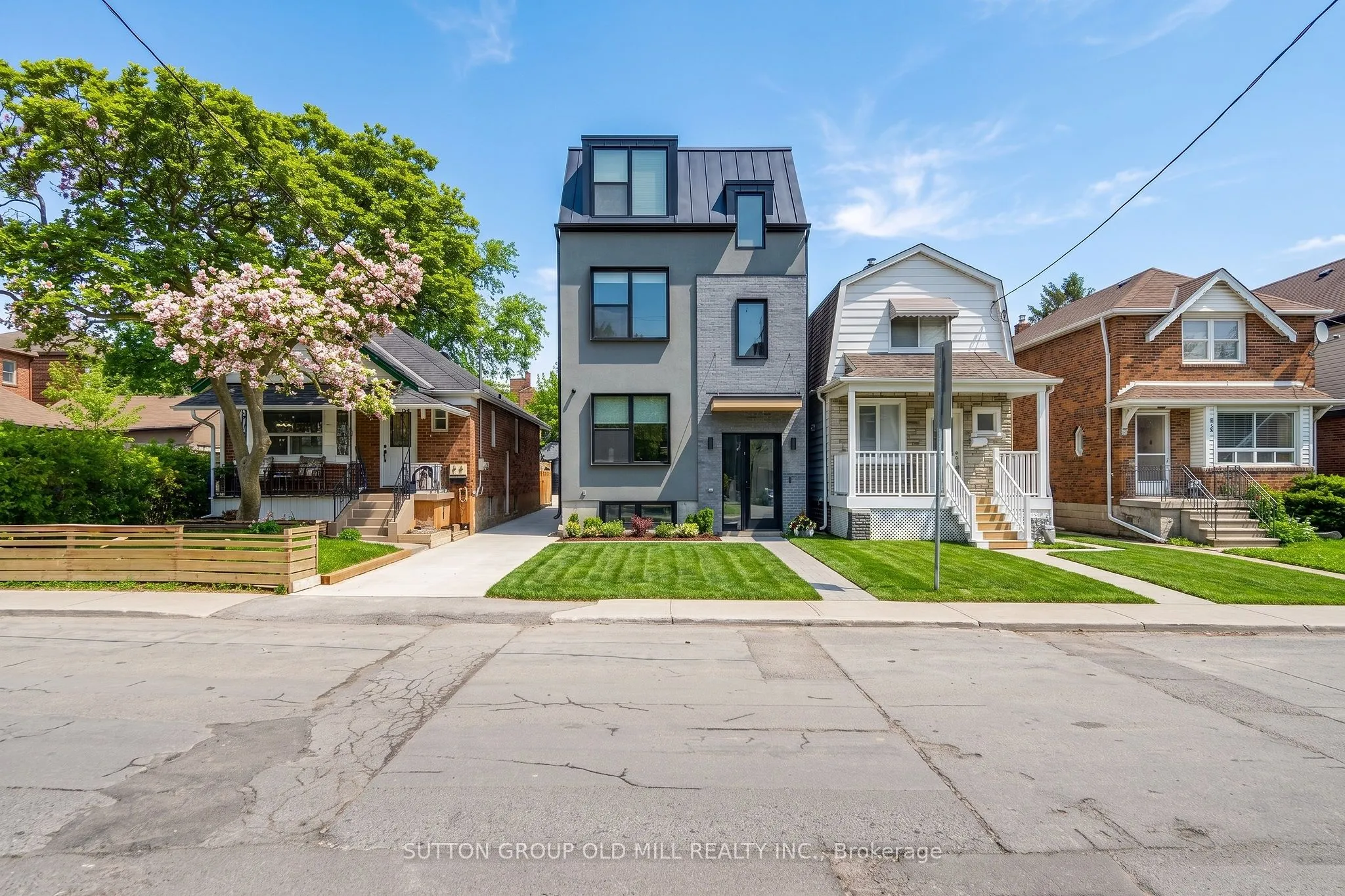 Multiplex For Lease | W13212406