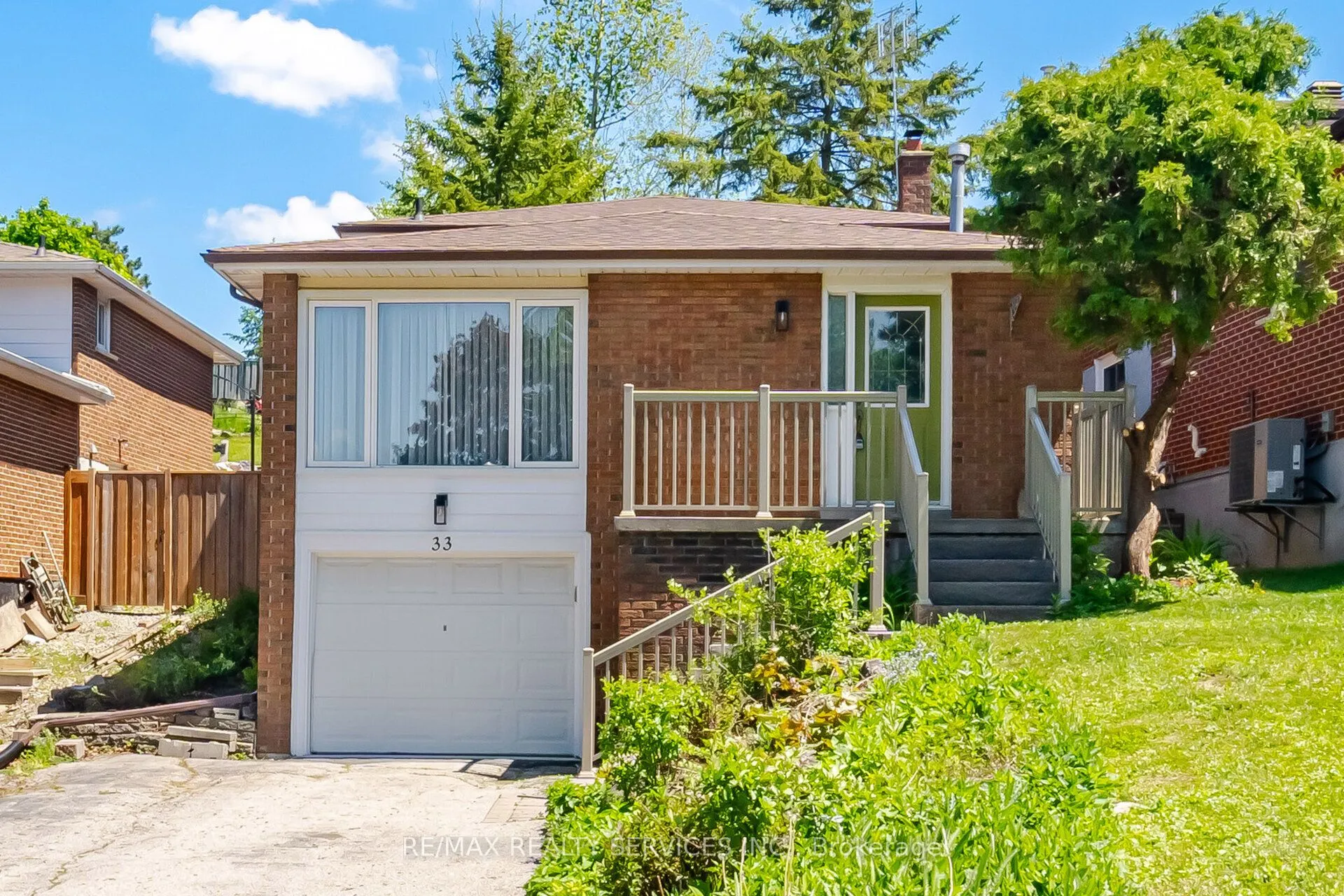 Detached Home For Sale | W13213154