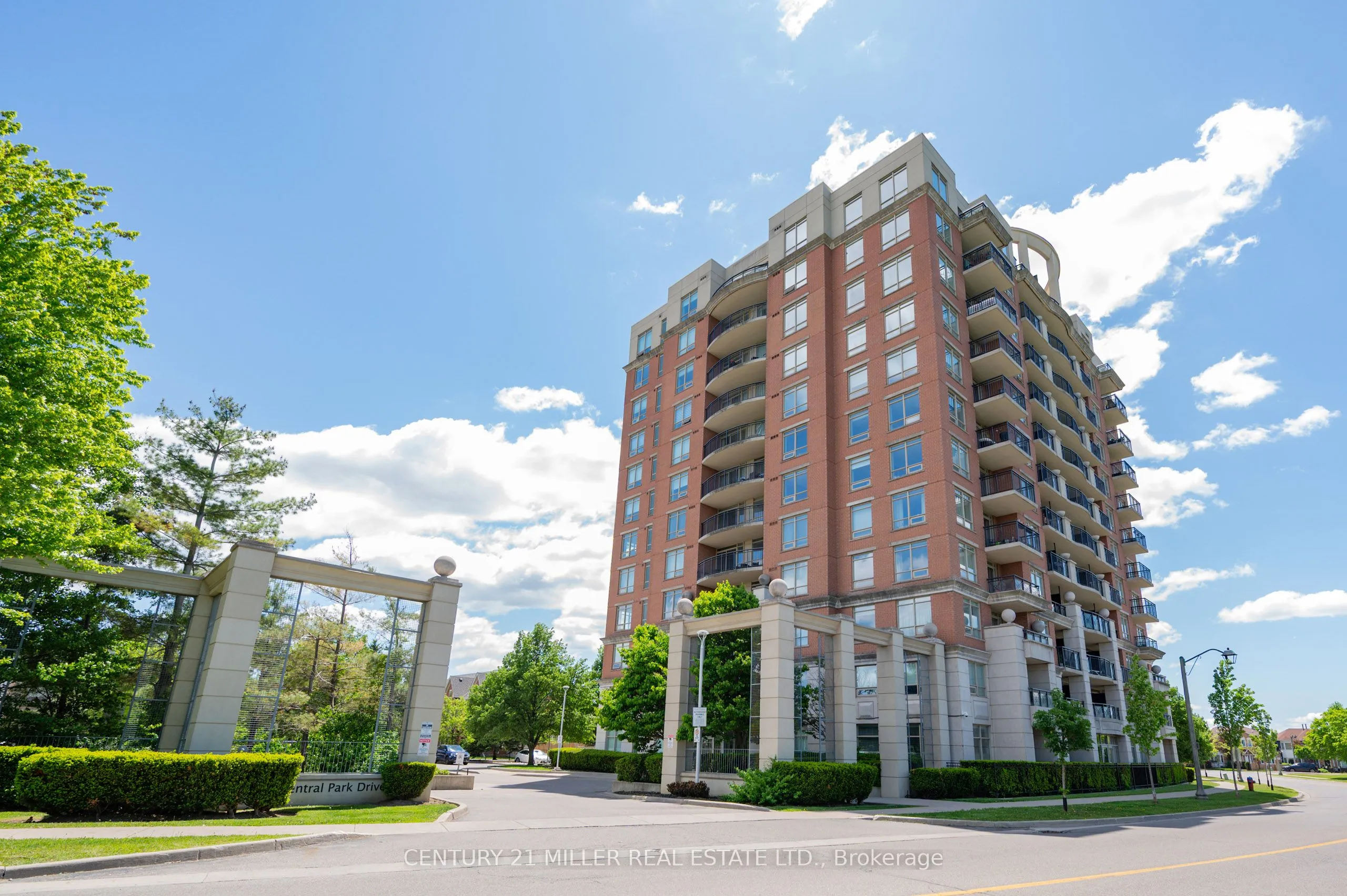 Property For Lease | W13213372