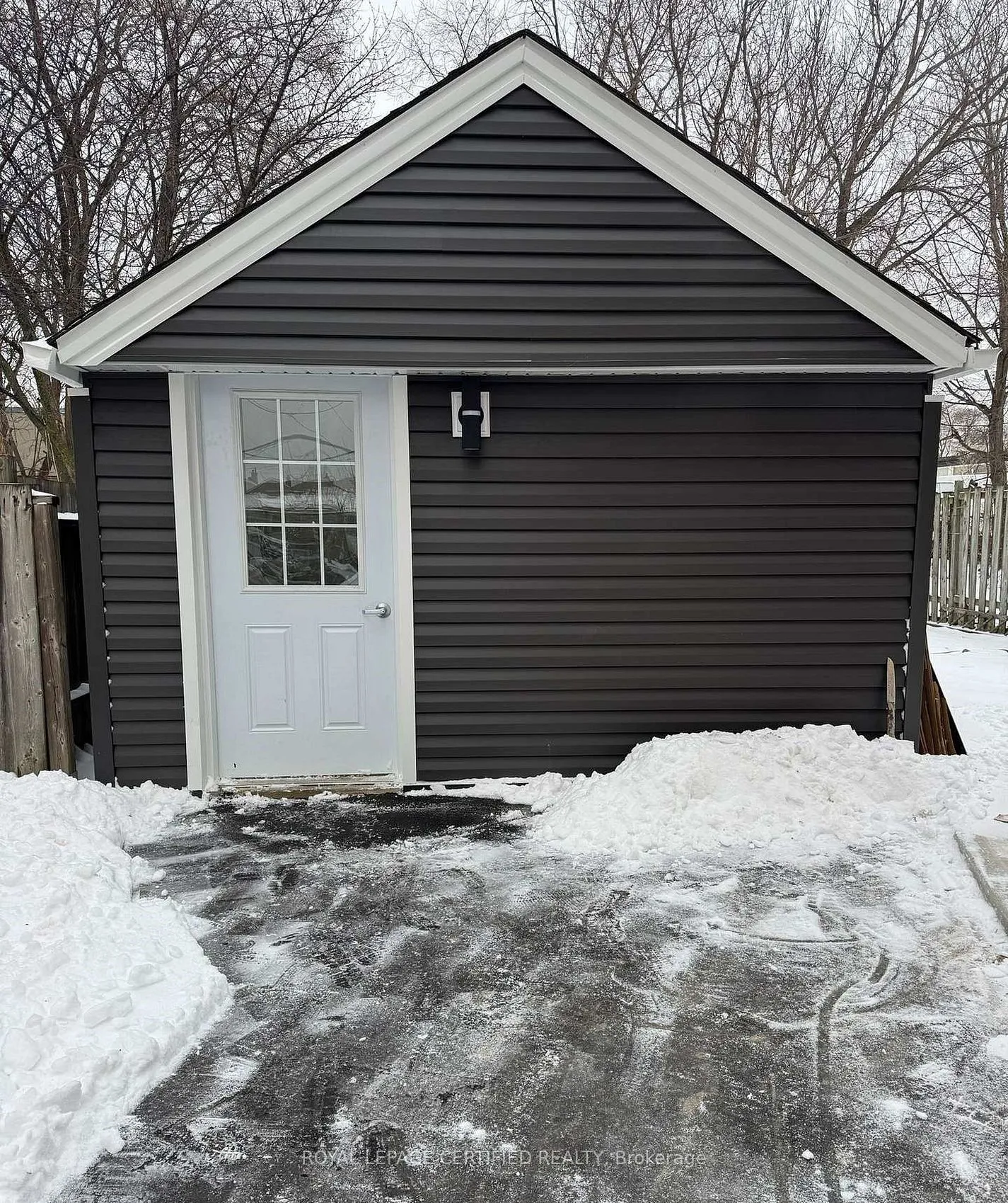 Semi-Detached Home For Lease | W13213404