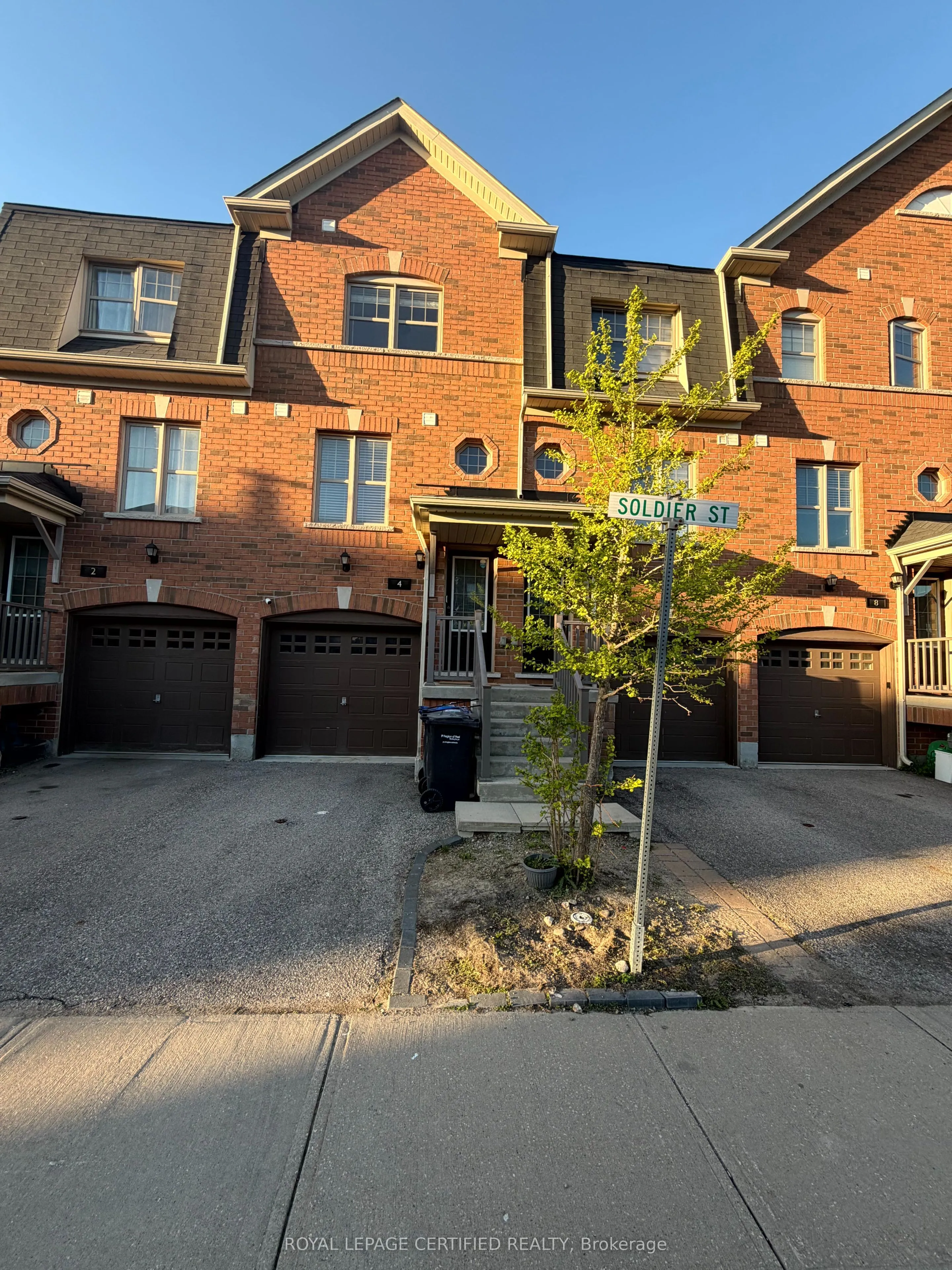 Property For Lease | W13213678