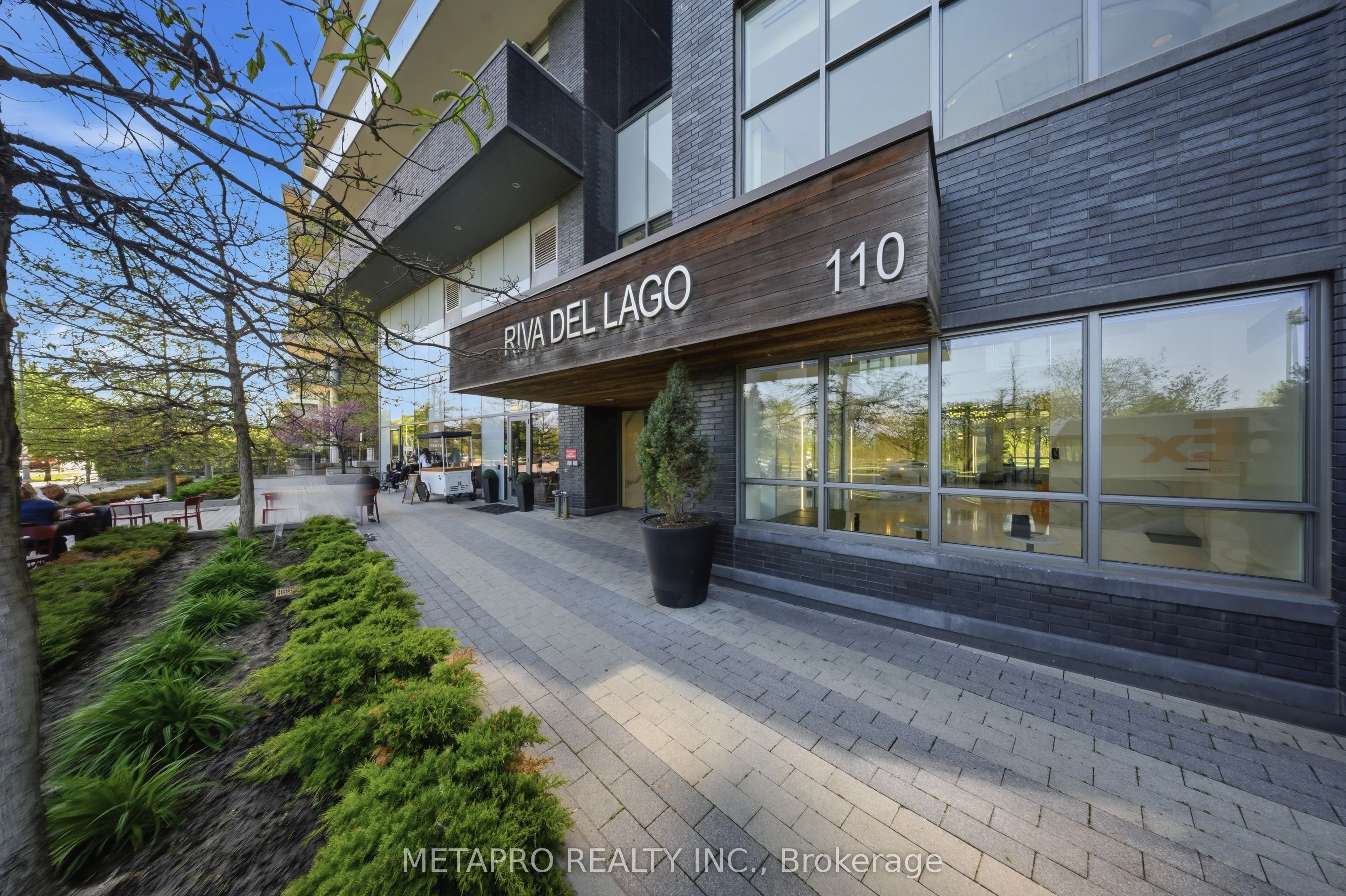 Property For Sale | W13213752
