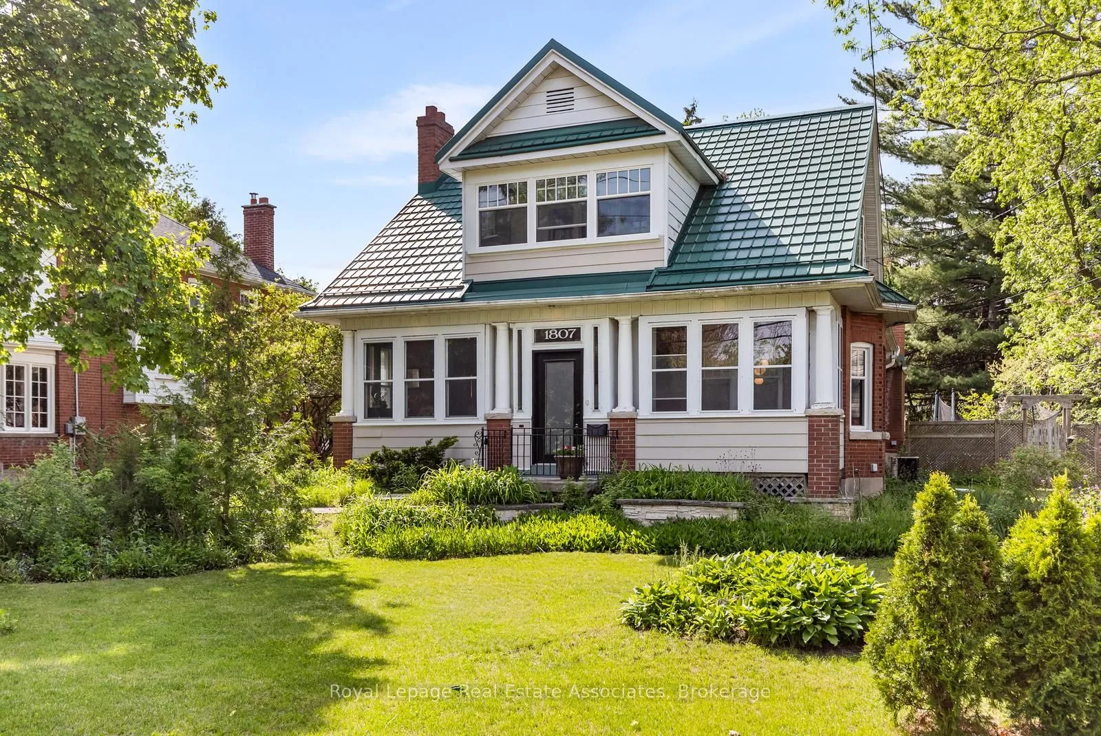 Detached Home For Sale | W13214774