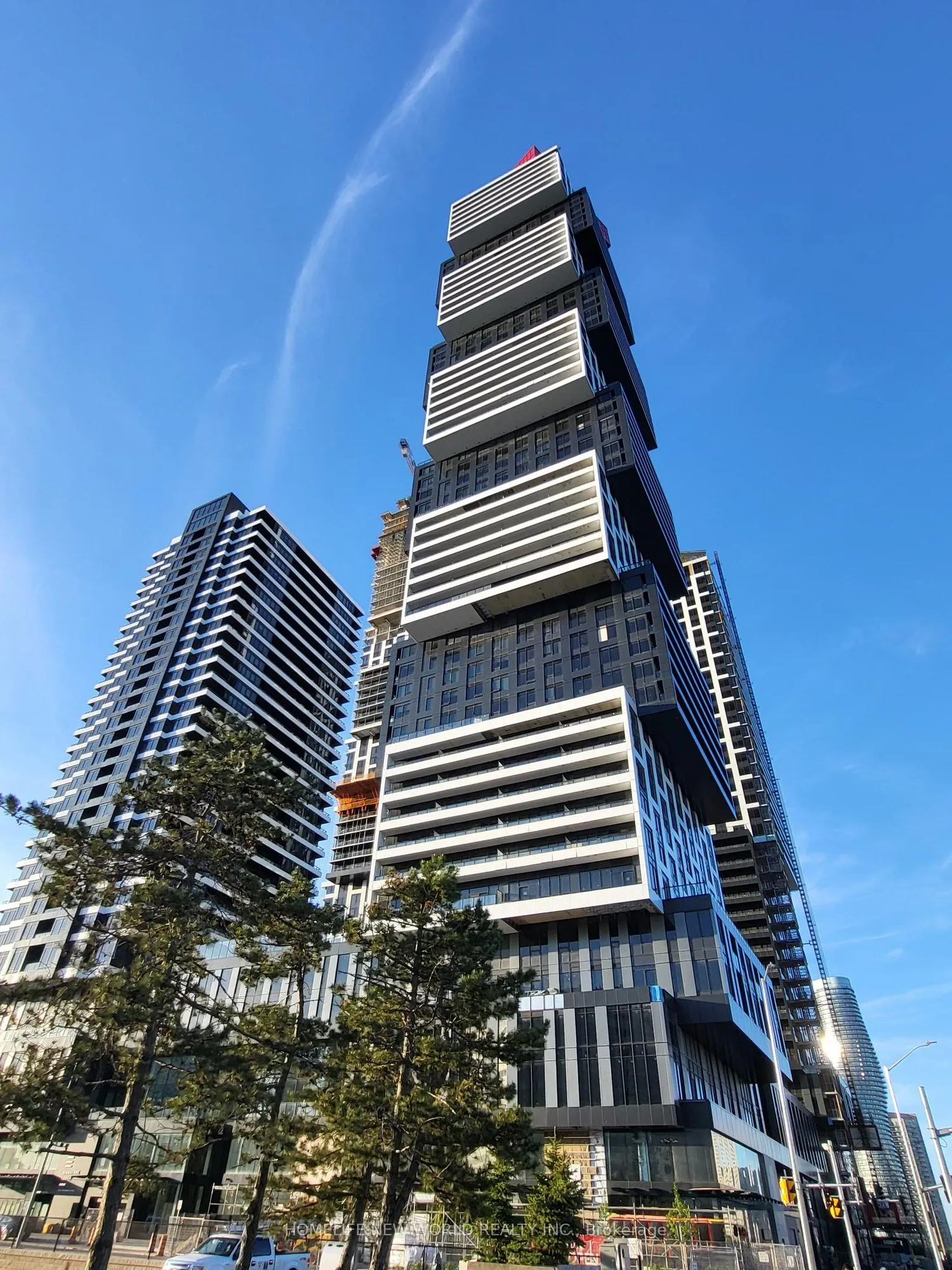 Property For Lease | W13215912
