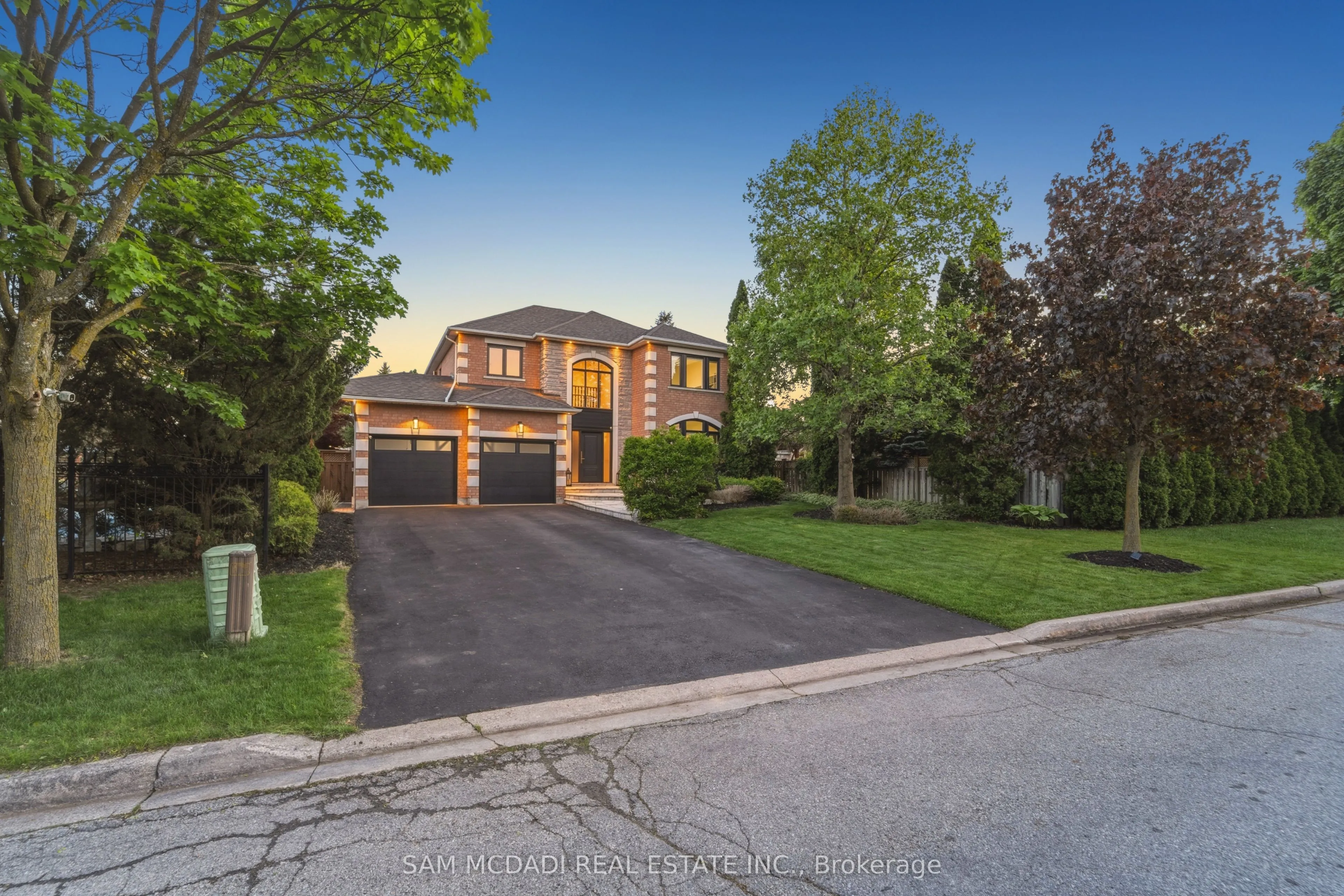 Detached Home For Sale | W13216132