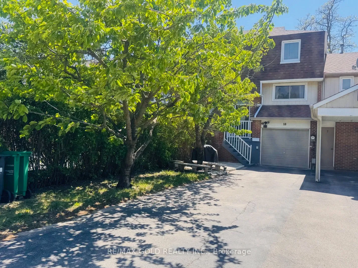 Property For Sale | W13216174