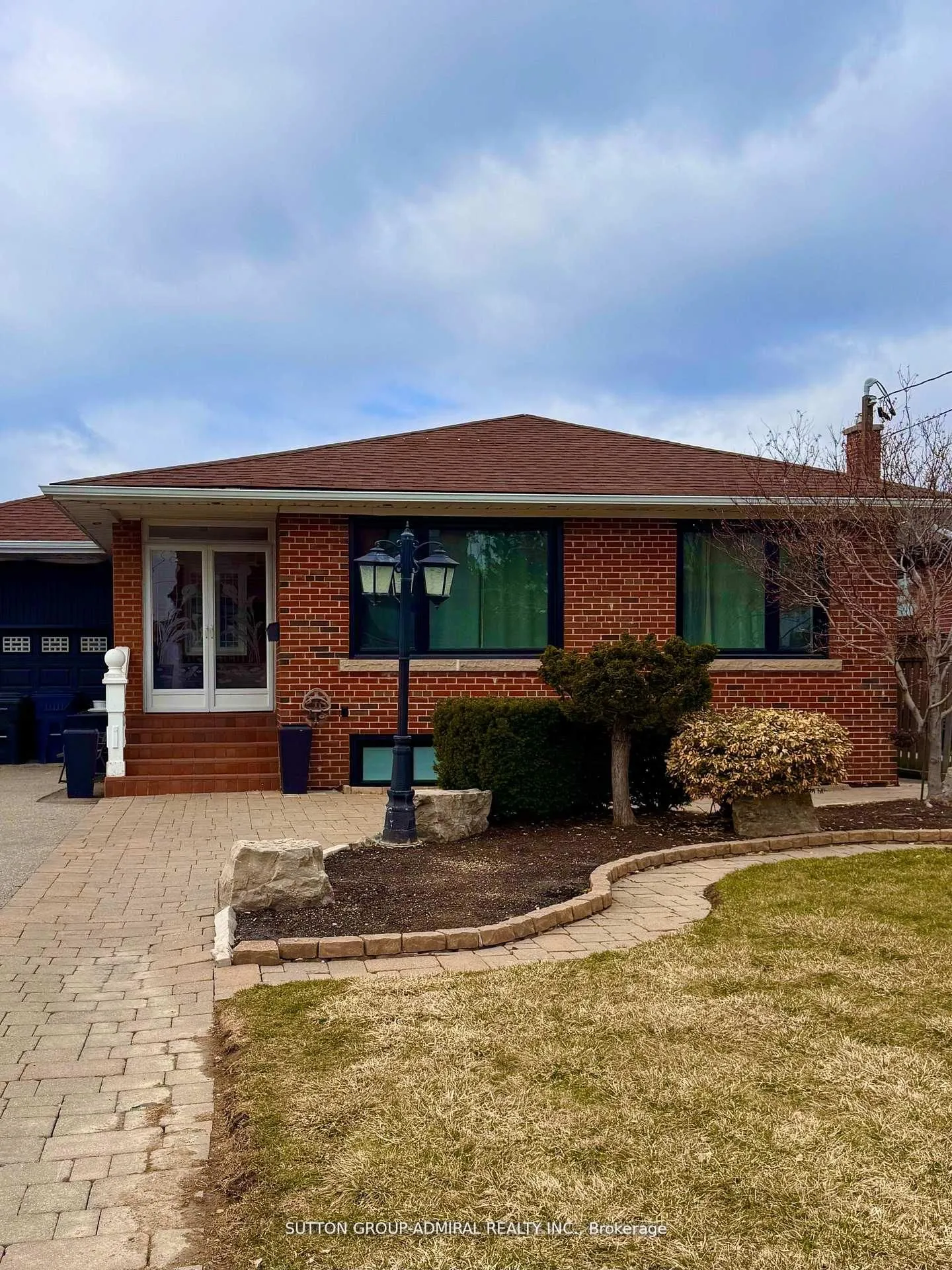Property For Lease | W13216286