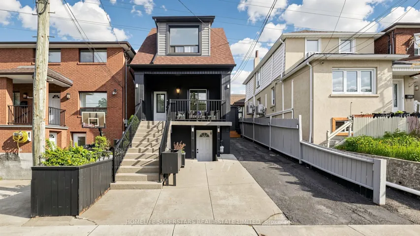 257 Prescott Avenue, Toronto W03, ON M6N 3G9
