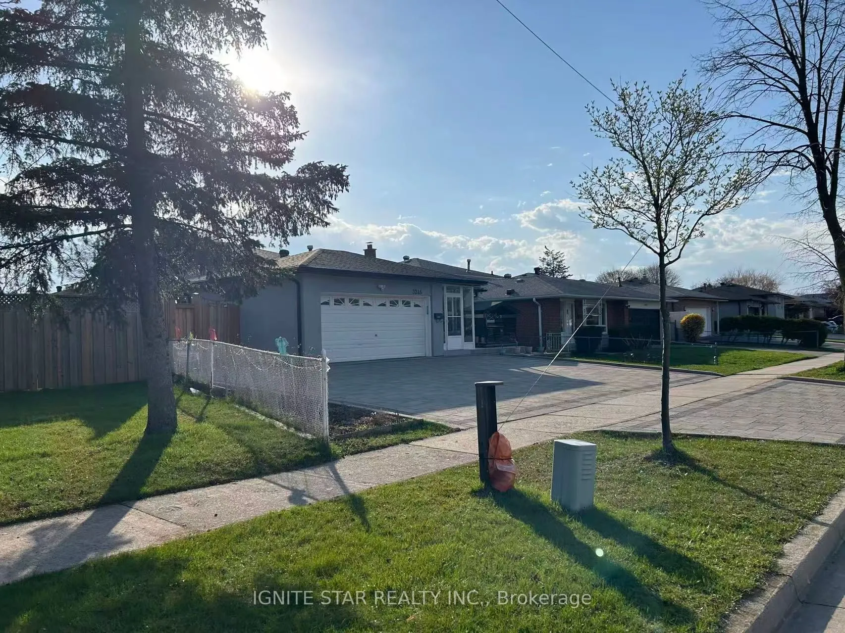 Detached Home For Lease | W13217332
