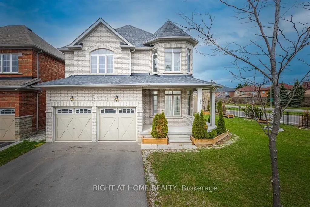 Detached Home For Lease | W13217408